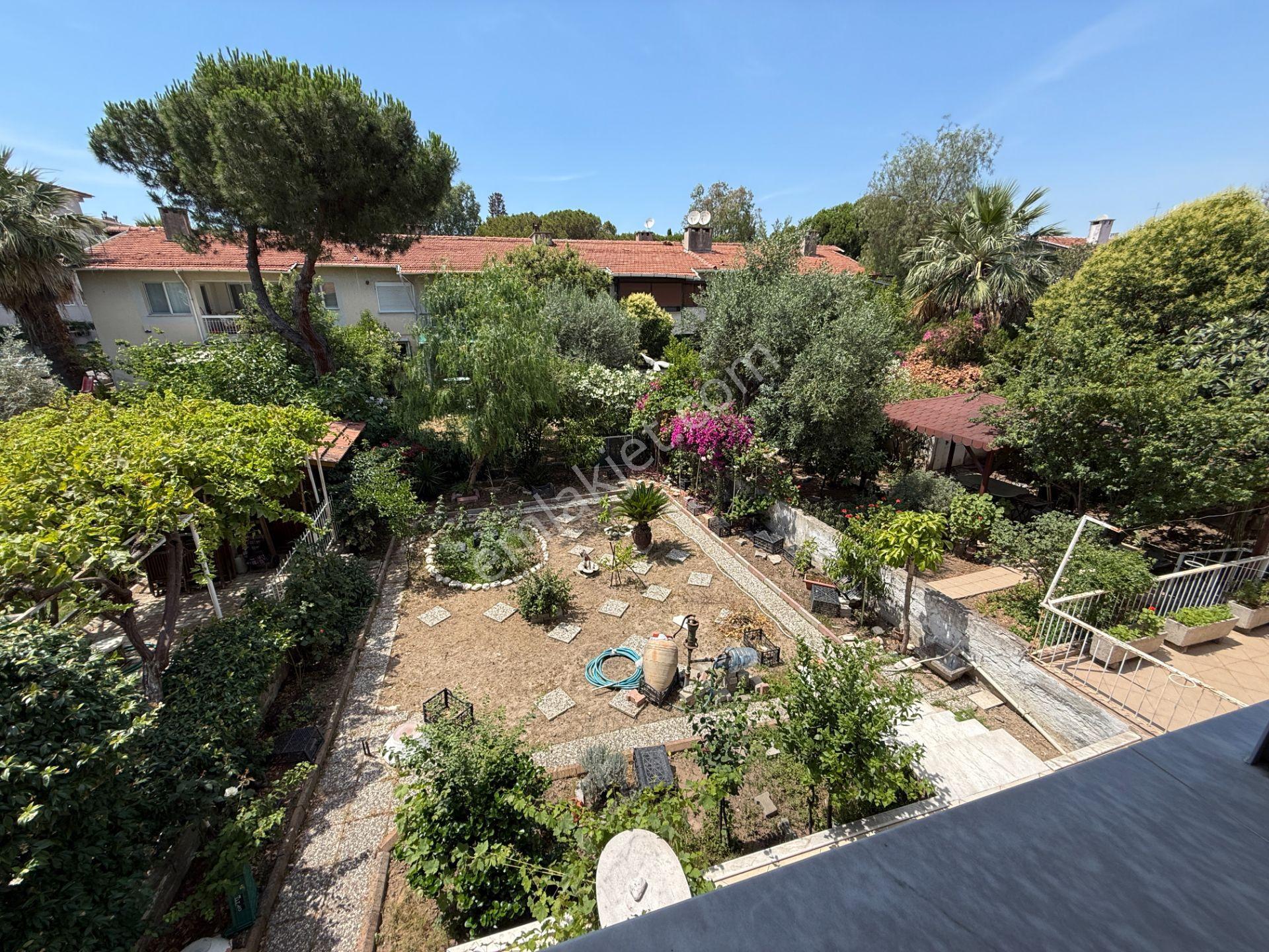 Bostanlı'da Sahile 150m, Bahçeli Satılık 3+1 Daire (140m² Bahçe) - Görsel 16