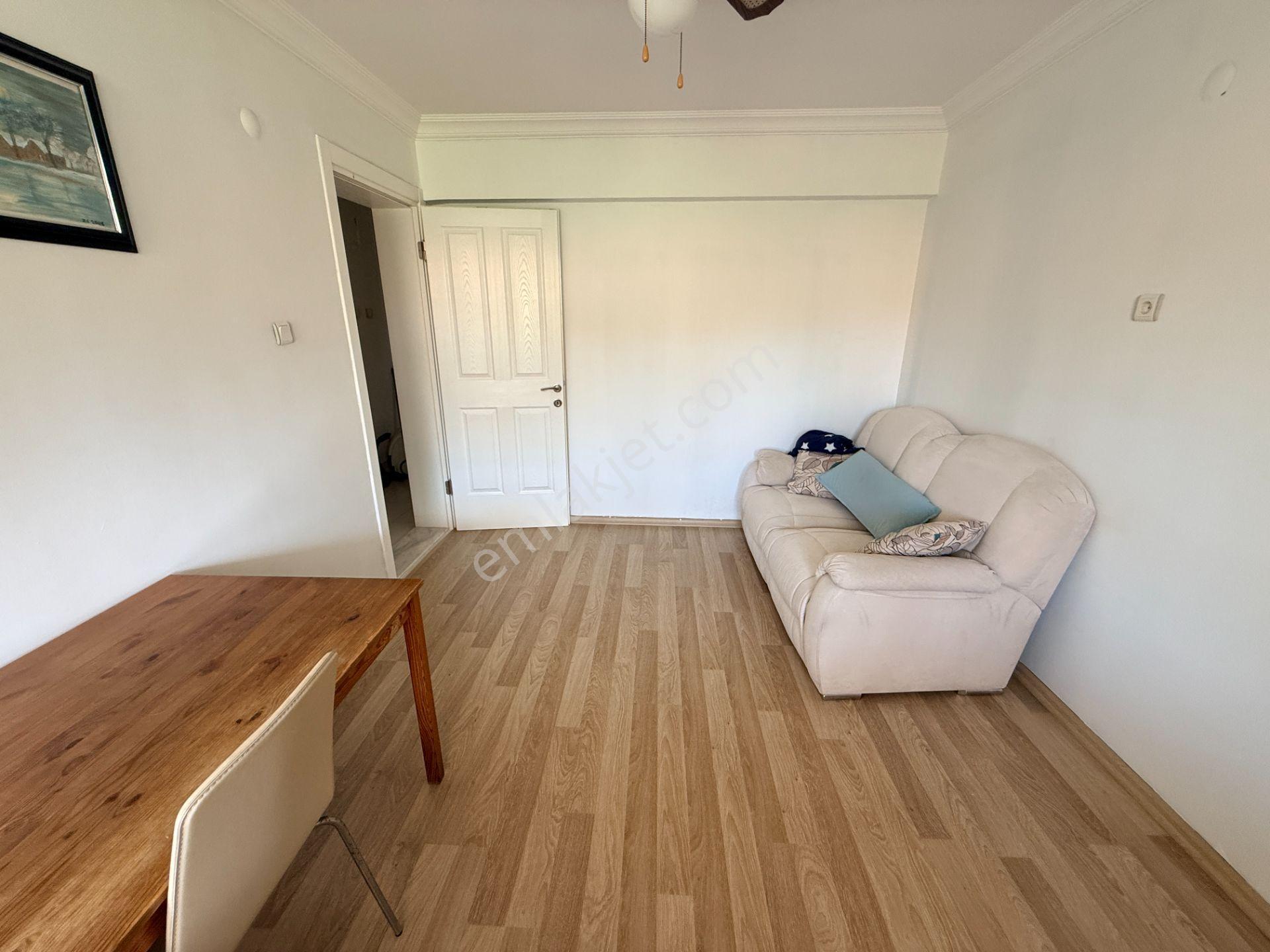 Bostanlı'da Sahile 150m, Bahçeli Satılık 3+1 Daire (140m² Bahçe) - Görsel 29