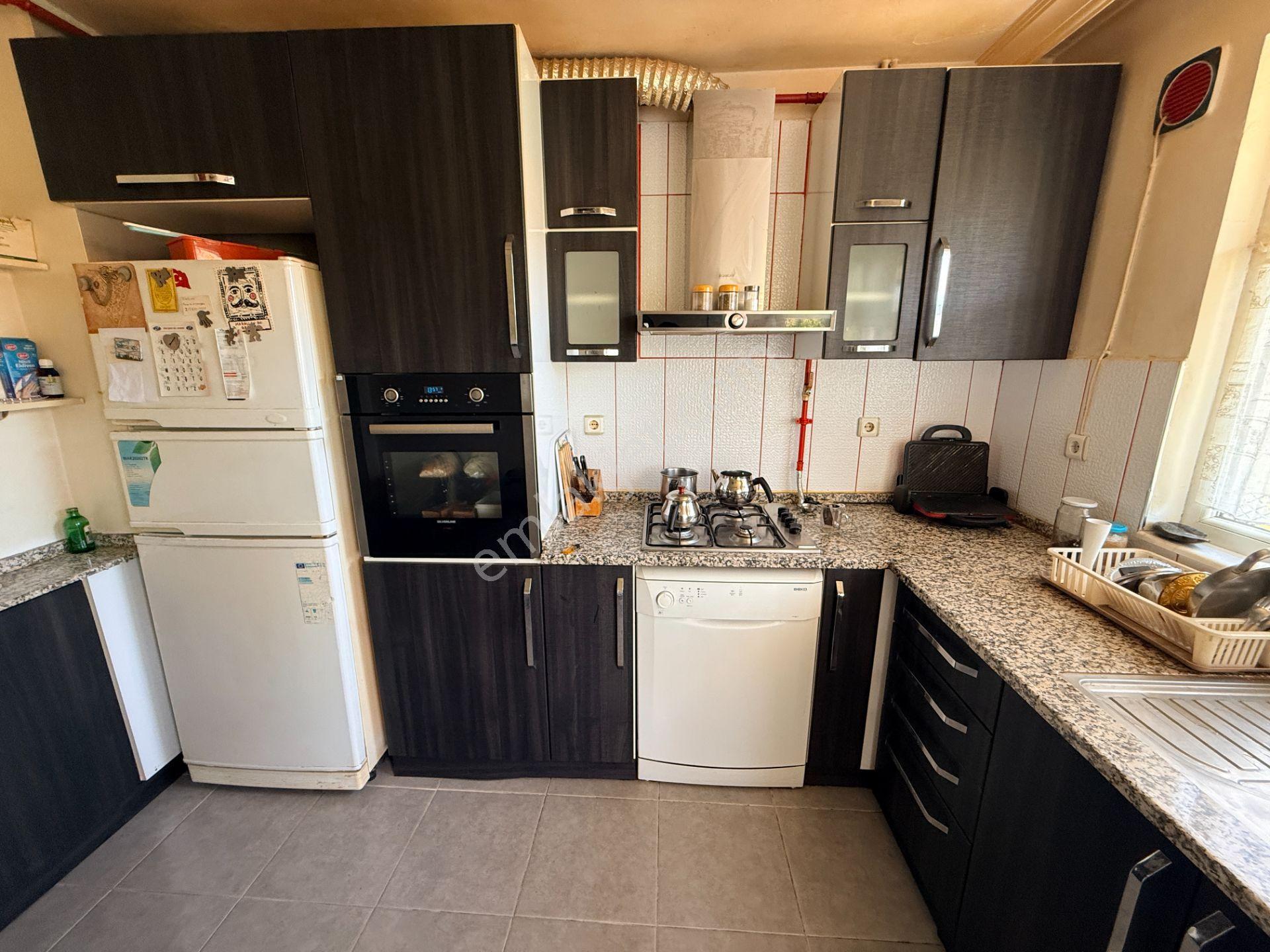 Bostanlı'da Sahile 150m, Bahçeli Satılık 3+1 Daire (140m² Bahçe) - Görsel 12