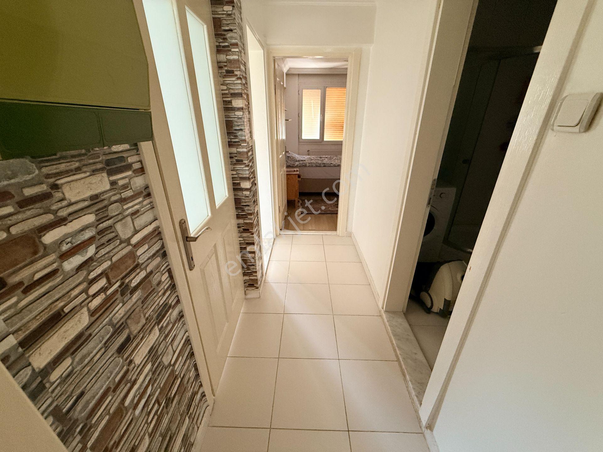 Bostanlı'da Sahile 150m, Bahçeli Satılık 3+1 Daire (140m² Bahçe) - Görsel 31