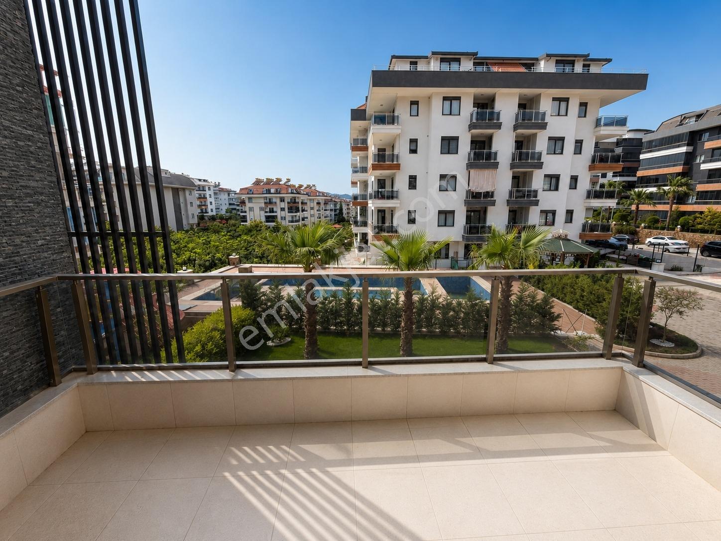 Alanya Oba 2+1 95m2 Bahçe Dublex Lüks Site Full Aktivite Fırsat - Görsel 7