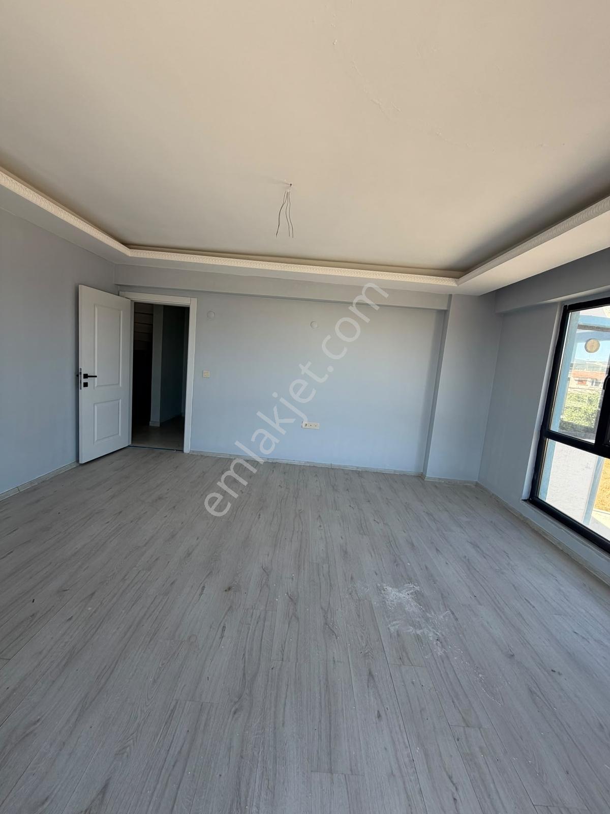 Mavi Emlaktan Erdek Atatürk Mahallesinde 4+1 Dubleks Kiralık D. - Görsel 31