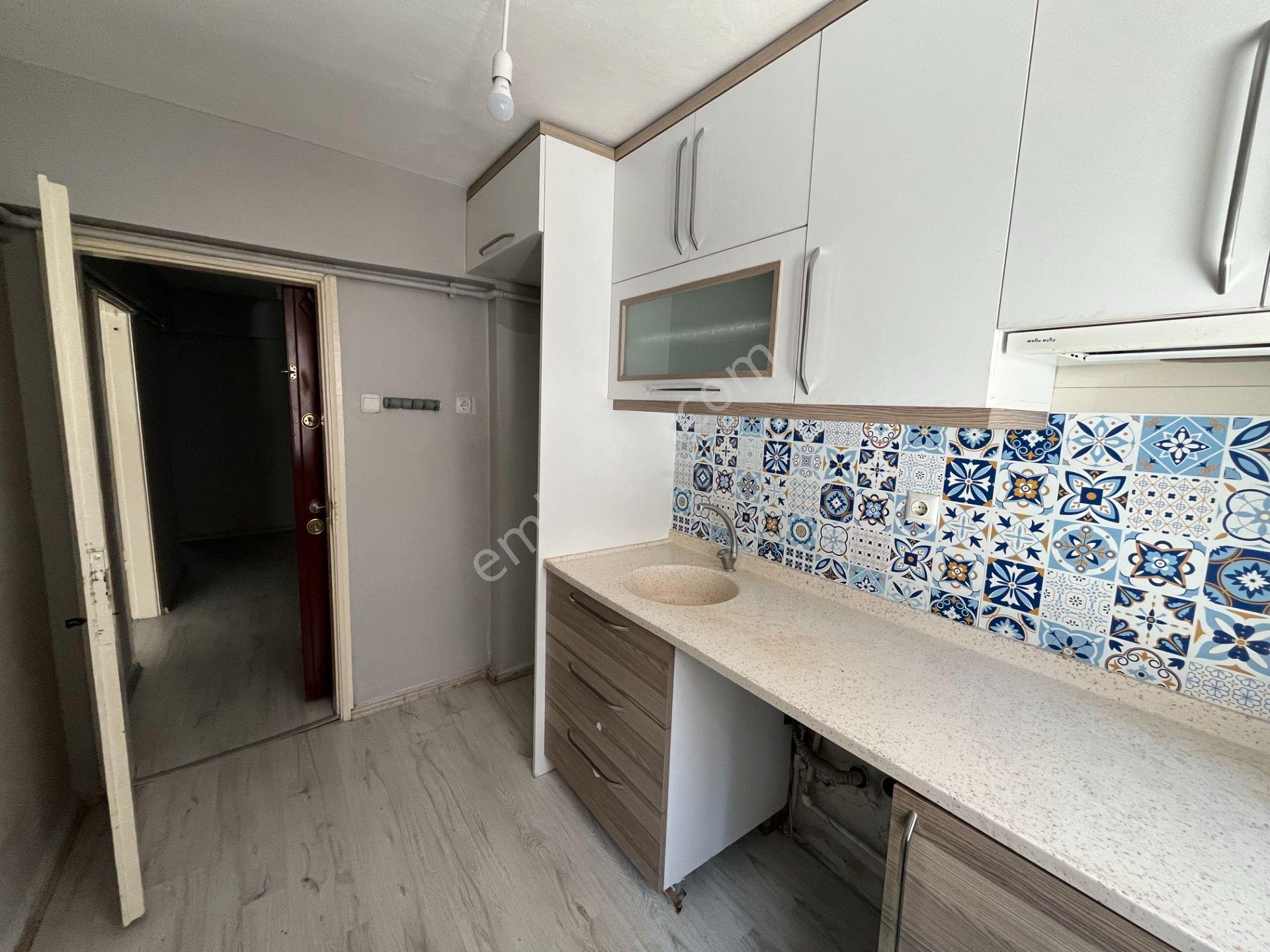 Master Realtor Nilvest'ten İncirli'de Geniş 2+1 Kiralık Daire - Görsel 8