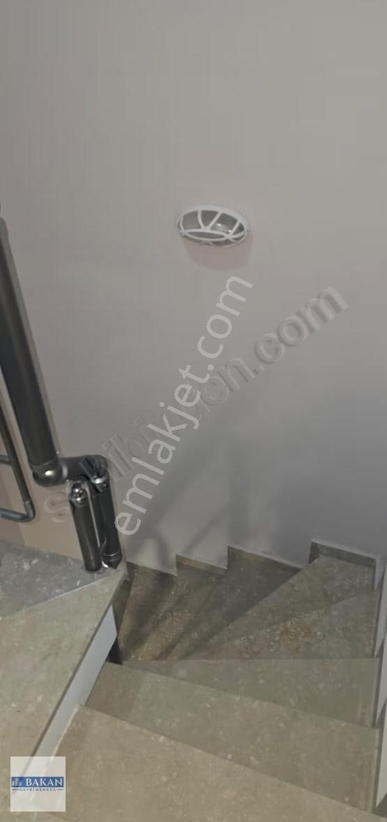 Bakan Gm'den Hüdai Oral Cad.2+1 Dubleks Enucuz Satılık Lüksdaire - Görsel 23