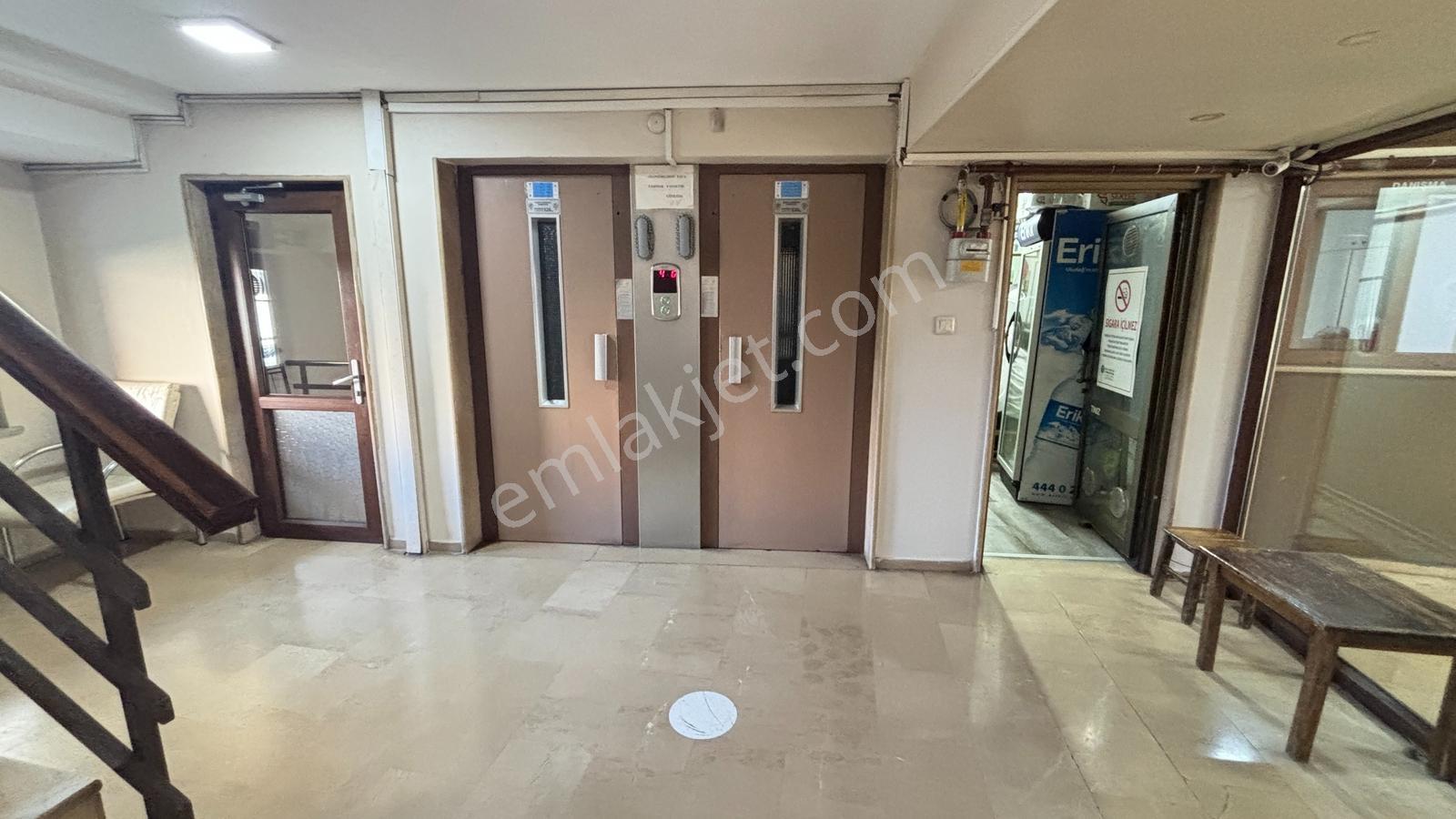 Kristal İz Gazcılar Petek Bozkaya'da Kiralık Ofis - Görsel 16