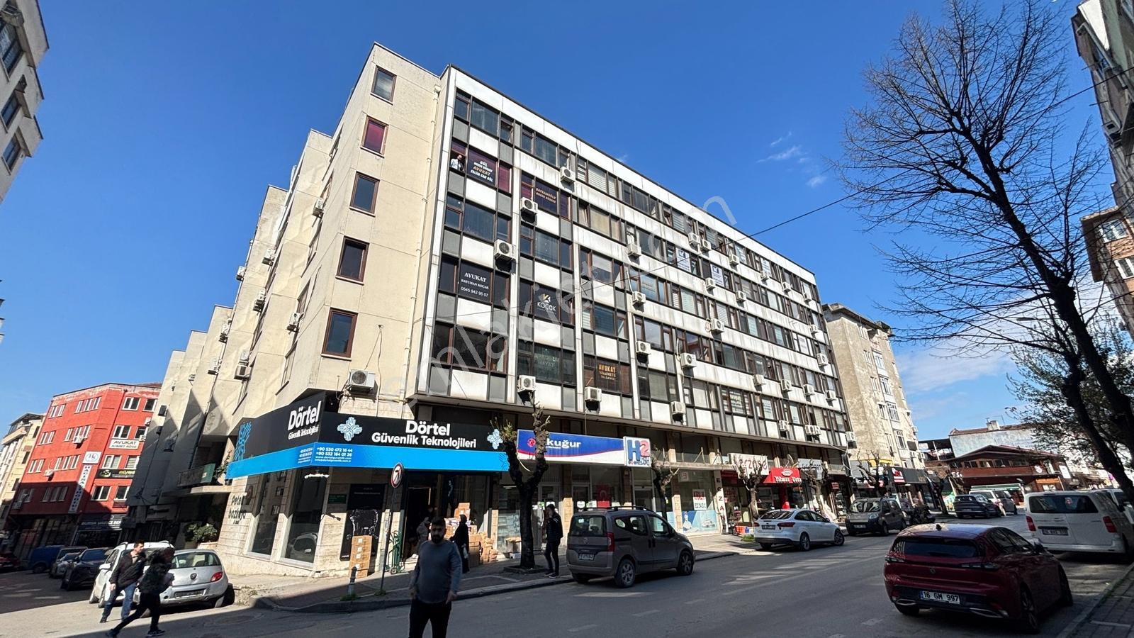 Kristal İz Gazcılar Petek Bozkaya'da Kiralık Ofis