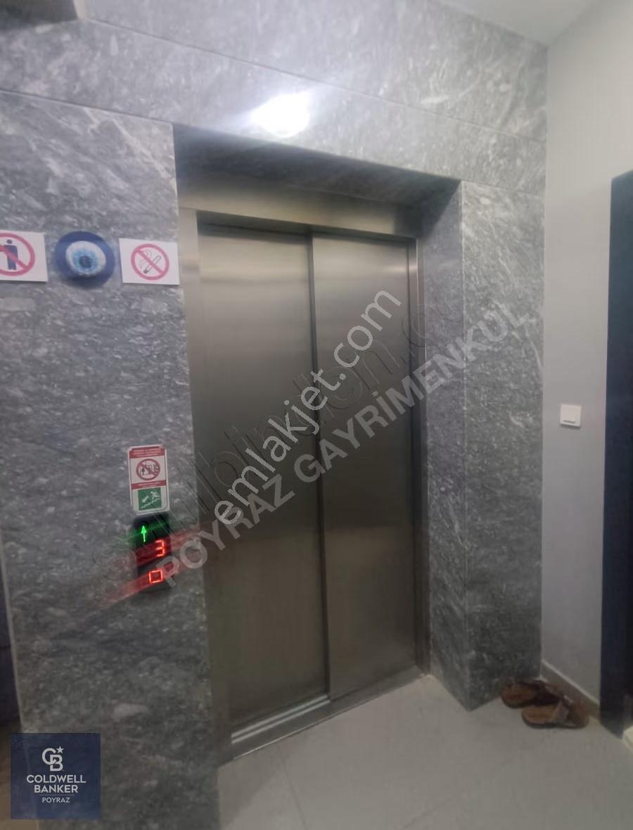 Menderes Coldwell Banker Poyraz'da Cadde Üzeri Kiralık 2+1 Daire - Görsel 17