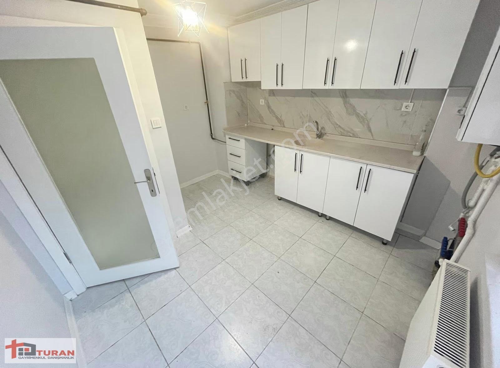 Estergon Caddesi Paraleli & Masrafsız Yapılı 3+1 Fırsat Daire*