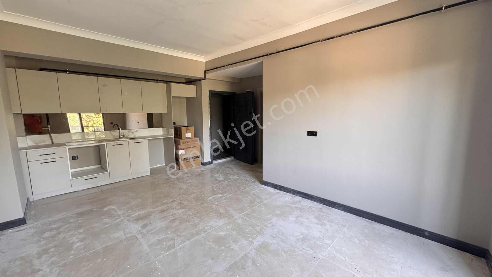 Cb Acar'dan Pointte 1+1 Büyük Köşe Daire(eşyasız) - Görsel 16