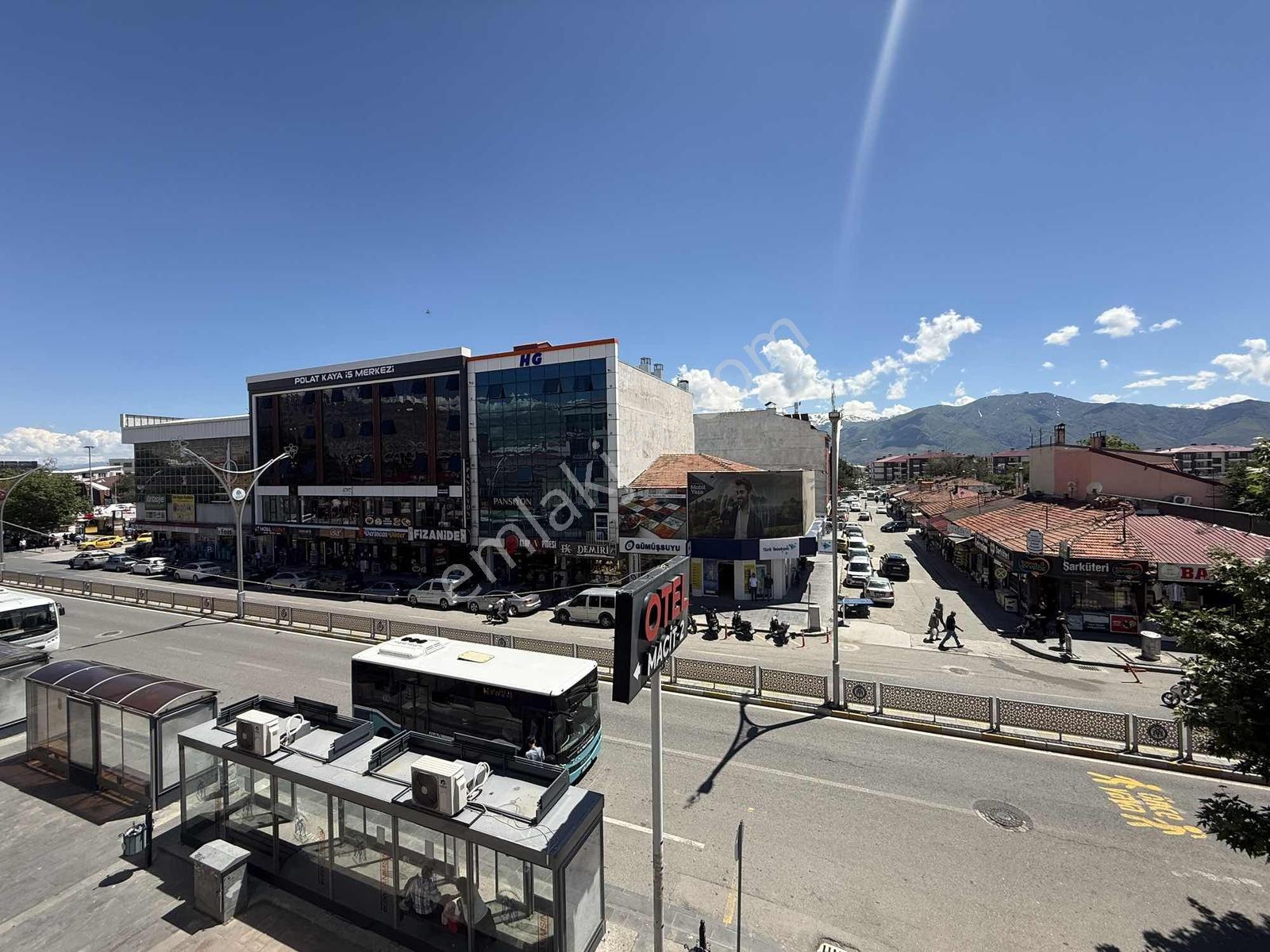 Remax Dem'den Dörtyol Kavşağında Prestijli Kiralık Ofis - Görsel 16