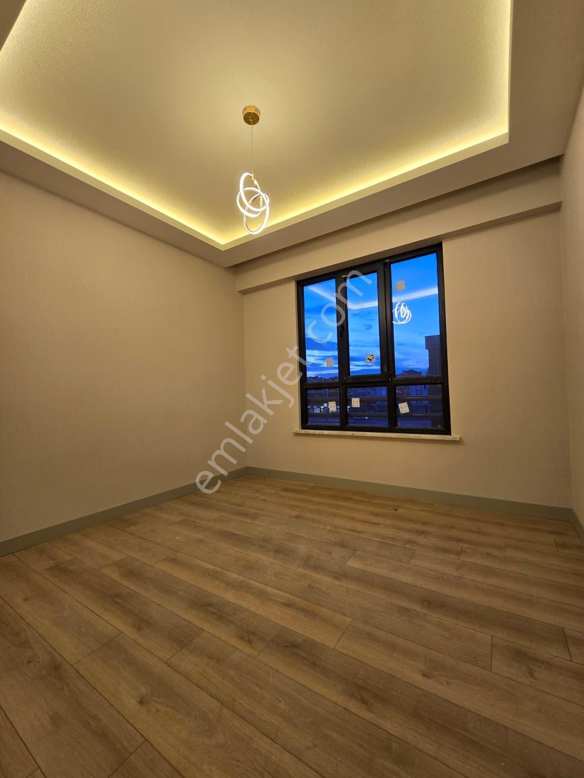 Yüksel Şahin'den Yazır Şafak Caddesinde Lüks 2,5+1 Sıfır Daire - Görsel 15