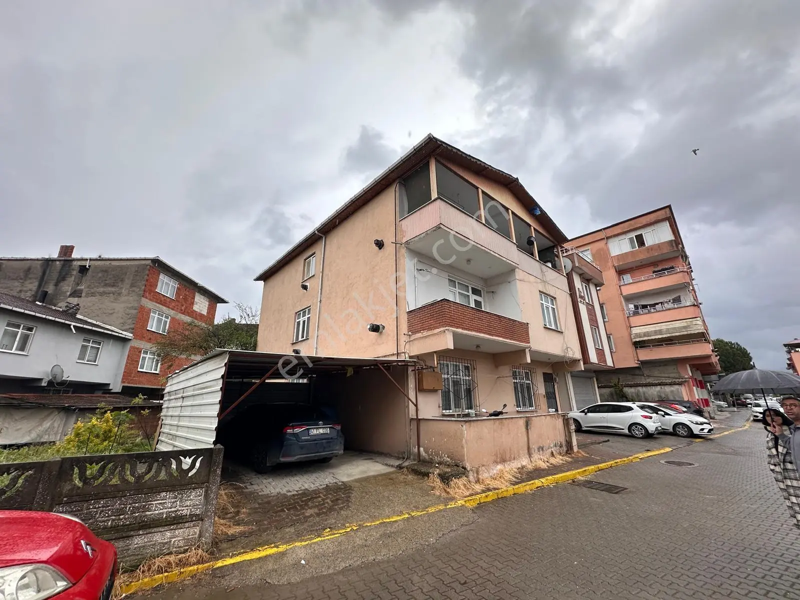 Tarcanlardan Kartepe Dumlupınar Da Müstakil Satılık 3 Katlı Bina - Görsel 32