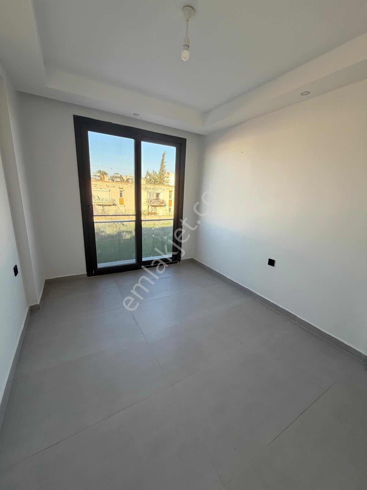 Eylem Emlak Eşyasız Yıllık Kiralık 2+1 Kapızlı Bakanlıklarda - Görsel 23
