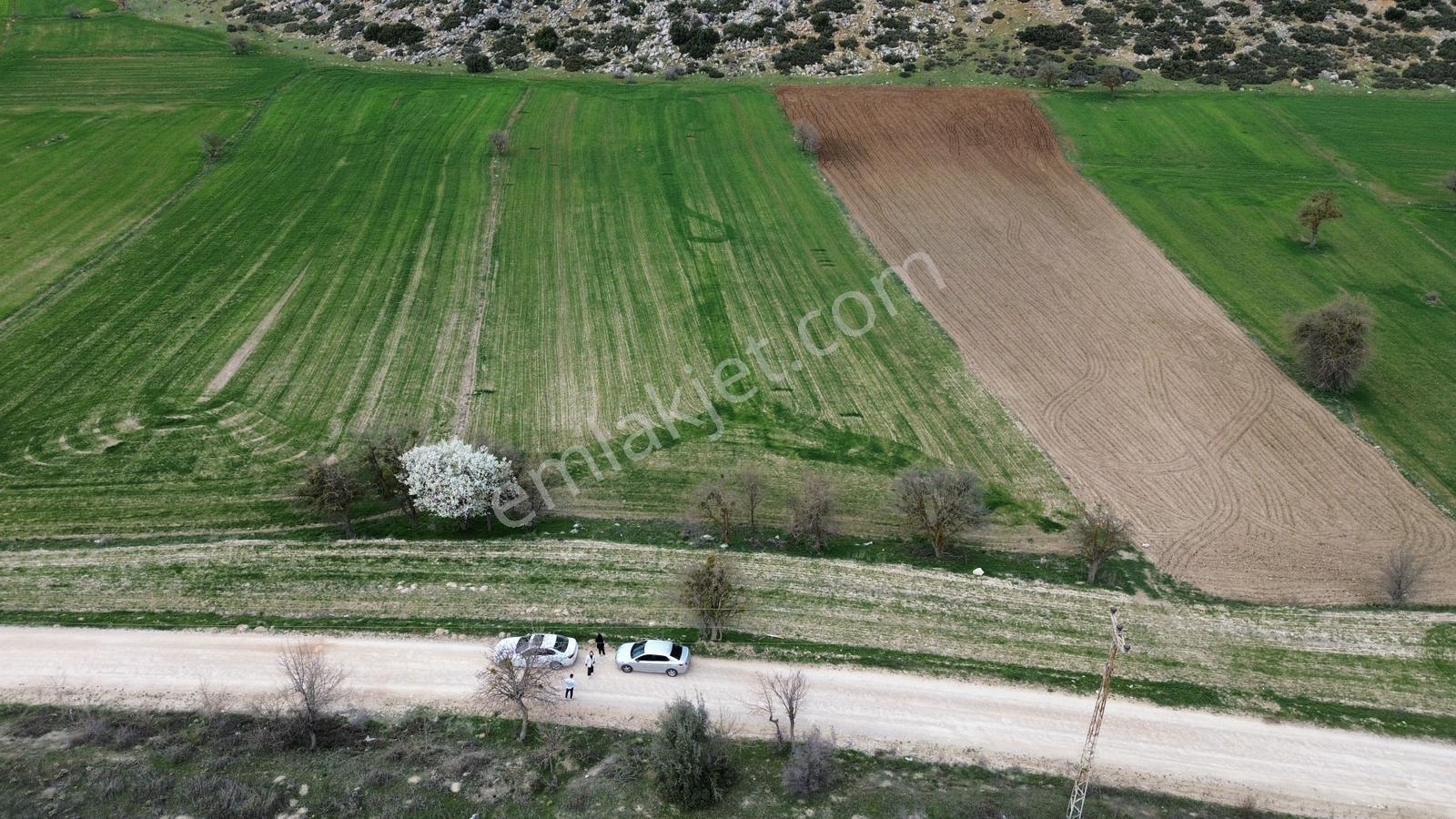 Kızılkayada, Antalya'ya 35dk Mesafede Konut İmarına Yakın Arsa - Görsel 4