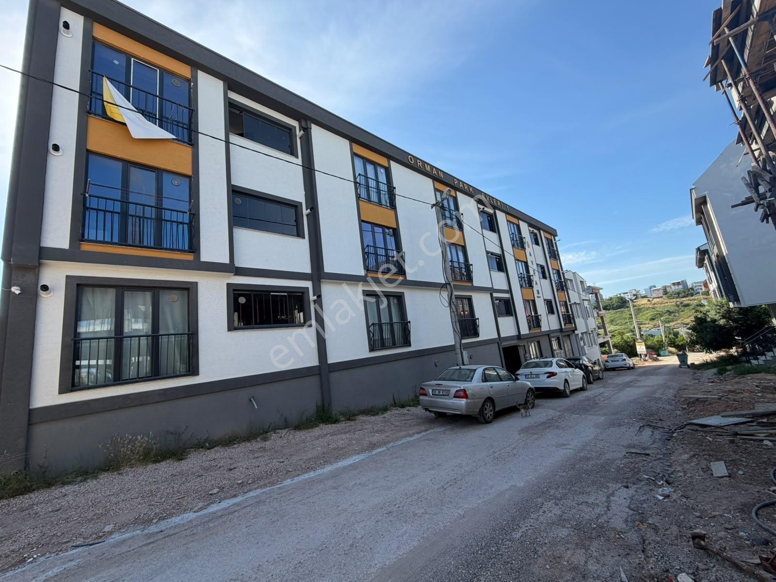 Bandırma Mavi Emlaktan Yeni Mahallede Ara Kat 1+1 Satılık Daire - Görsel 29