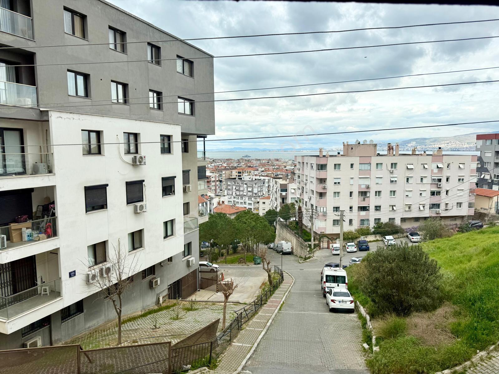 İzmir Karabağlar Poligon Mahallesi Kiralık Panoramik Deniz Manzaralı 3+1 Daire - Görsel 7