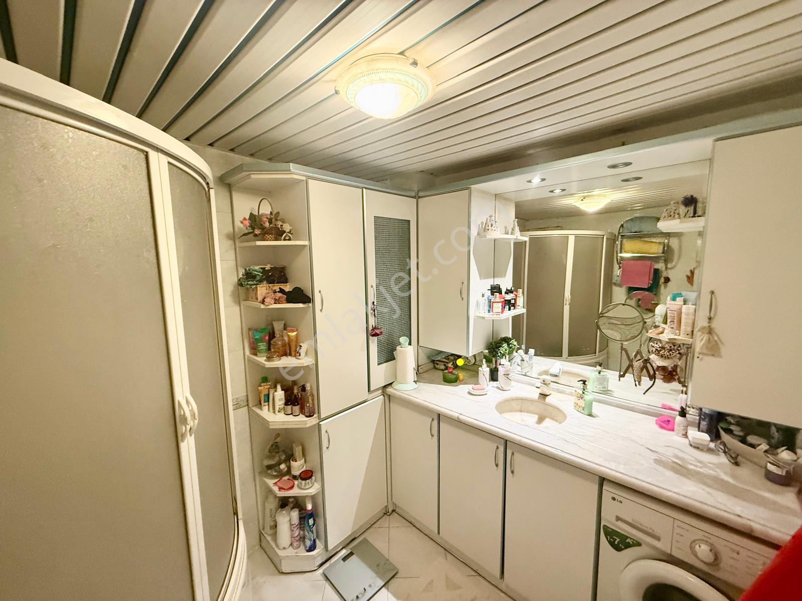 İzmir Karabağlar Poligon Mahallesi Kiralık Panoramik Deniz Manzaralı 3+1 Daire - Görsel 16