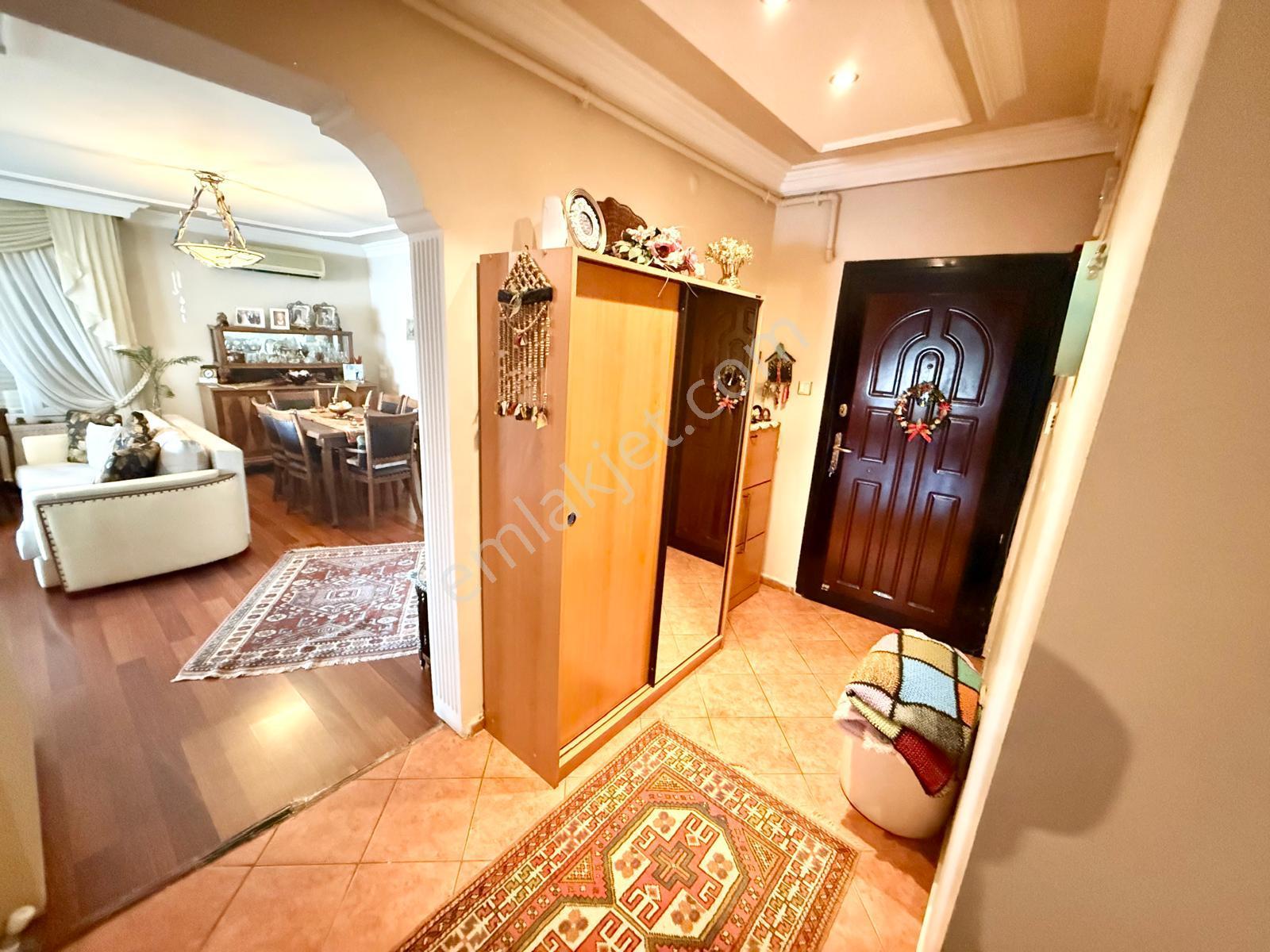 İzmir Karabağlar Poligon Mahallesi Kiralık Panoramik Deniz Manzaralı 3+1 Daire - Görsel 14