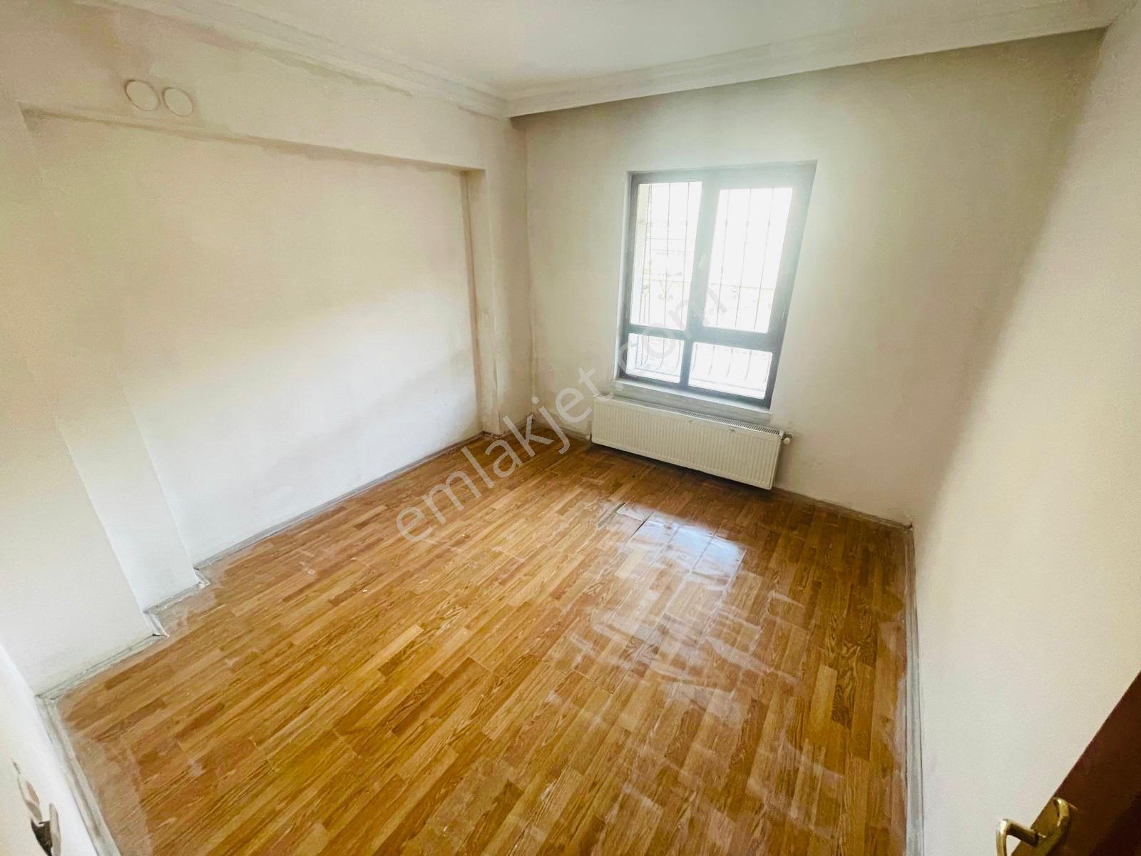 (1244) Keçiören Şekerci Sokakta Bahçe Katı Satılık 3+1 Daire - Görsel 4