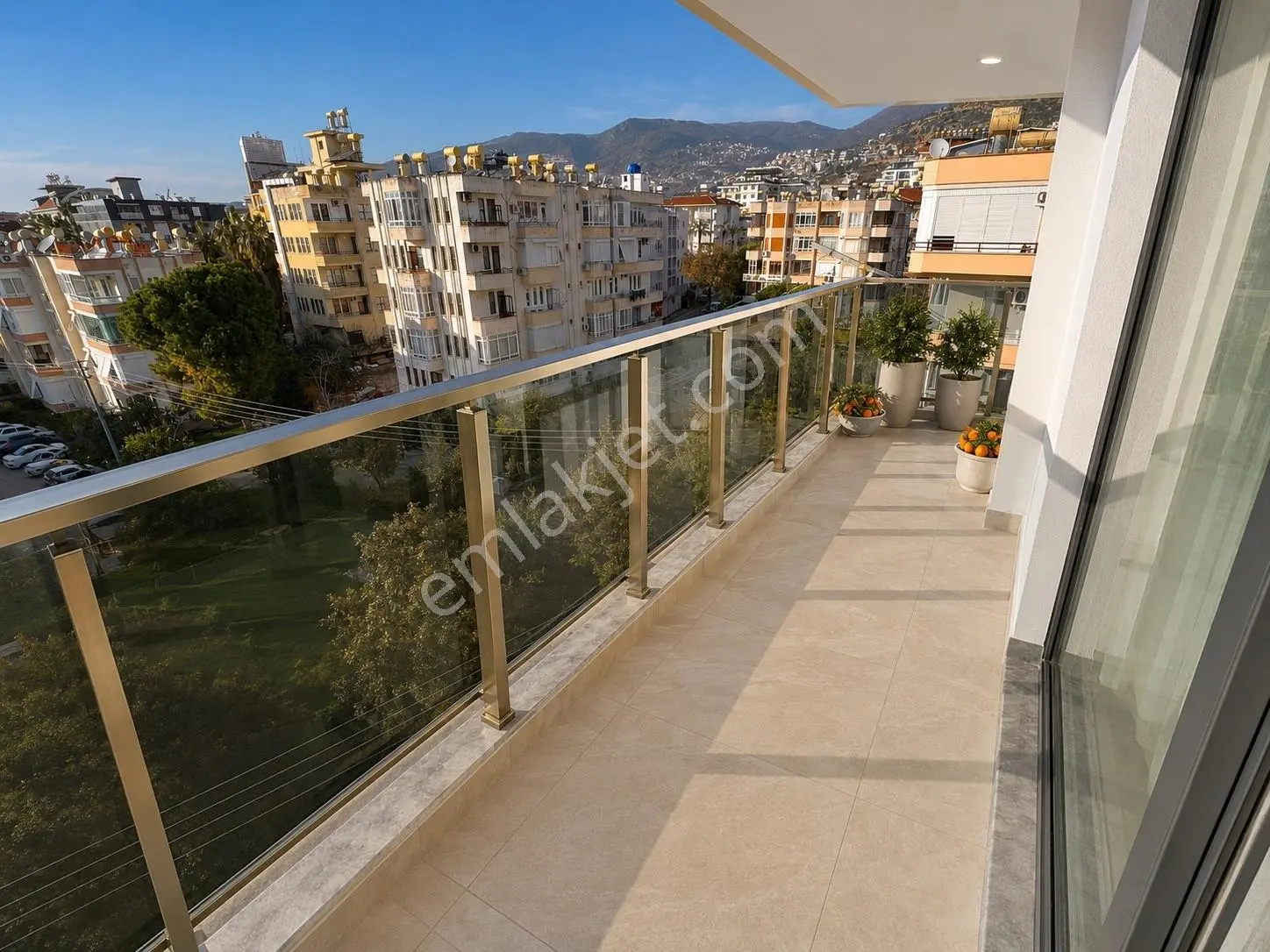 Alanya Merkez 2+1 85m2 Lüks Site Full Aktivite Deniz 150m Fırsat - Görsel 11