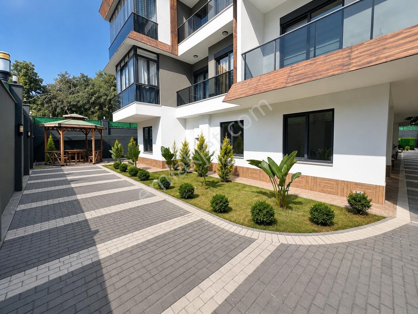 Alanya Merkez 2+1 85m2 Lüks Site Full Aktivite Deniz 150m Fırsat - Görsel 21