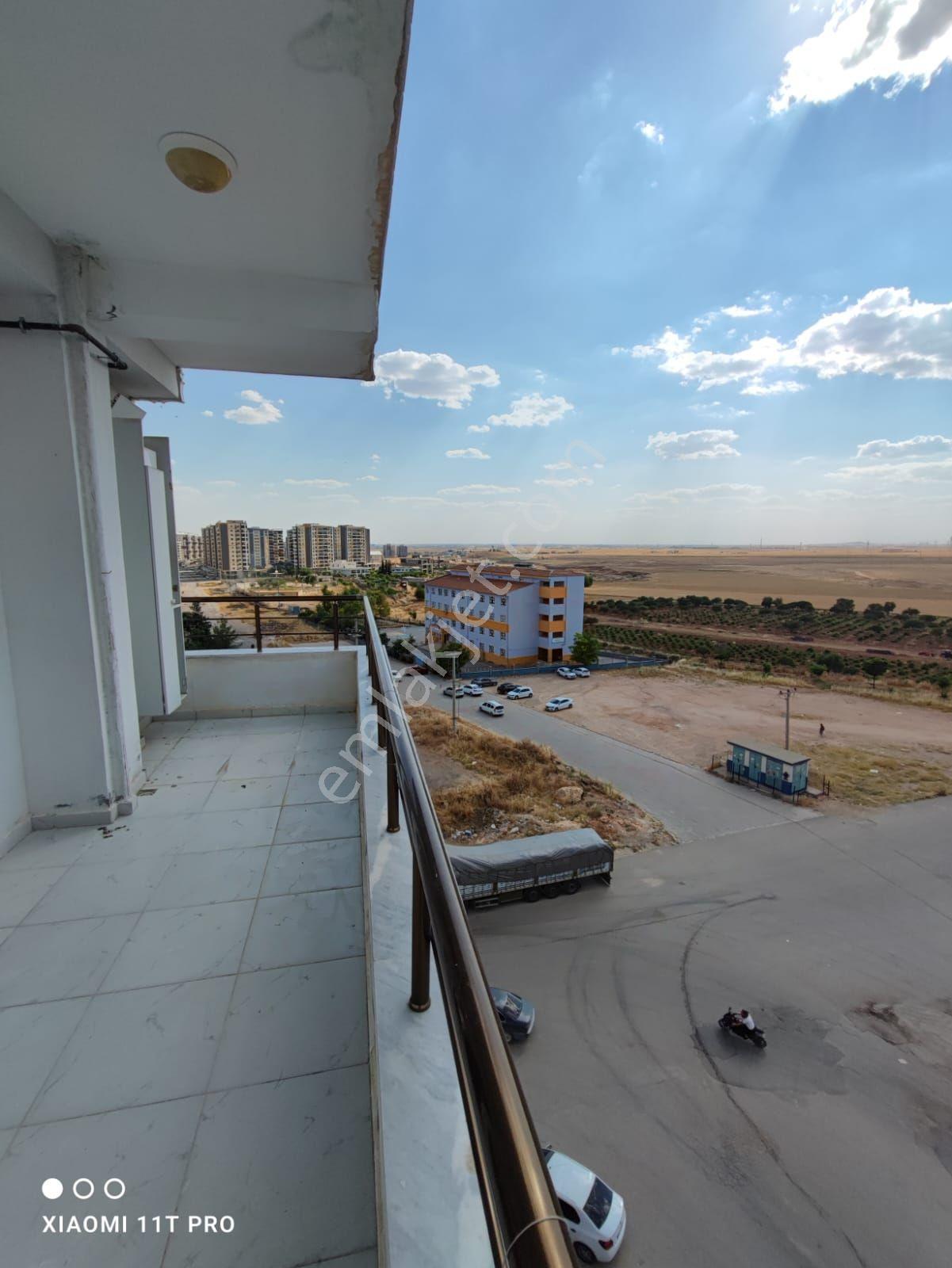 Sahra Emlaktan Yenikent Toki Okullar Bölgesinde Kiralık Daire - Görsel 6