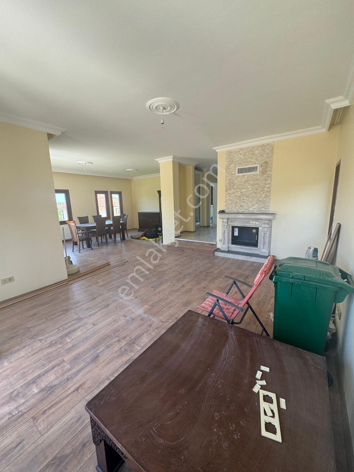 Riva Flora Evleri Kullanışlı,müstakil 5+1masrafsız Kiralık Villa - Görsel 7
