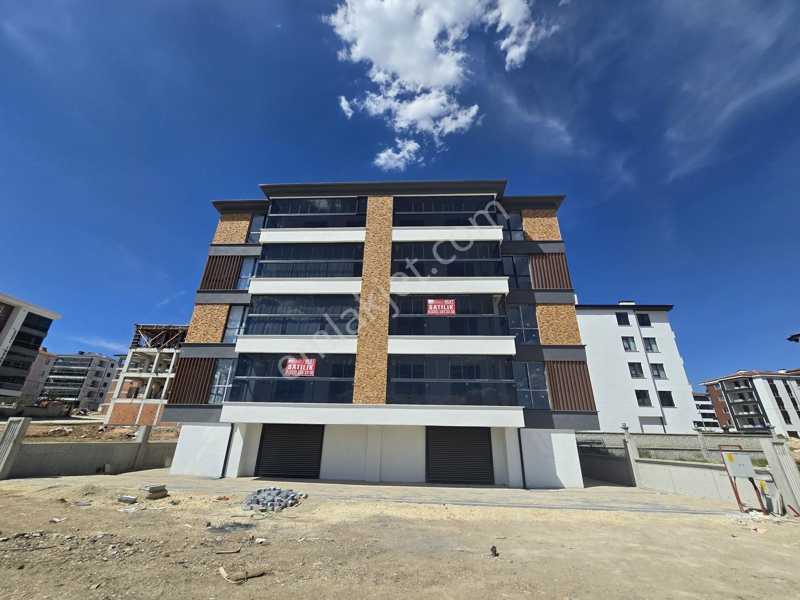 Rw Nestten 71 Evler Mh Köşe Konum Ticari Dükkan Yakını 2+1 Daire - Görsel 20