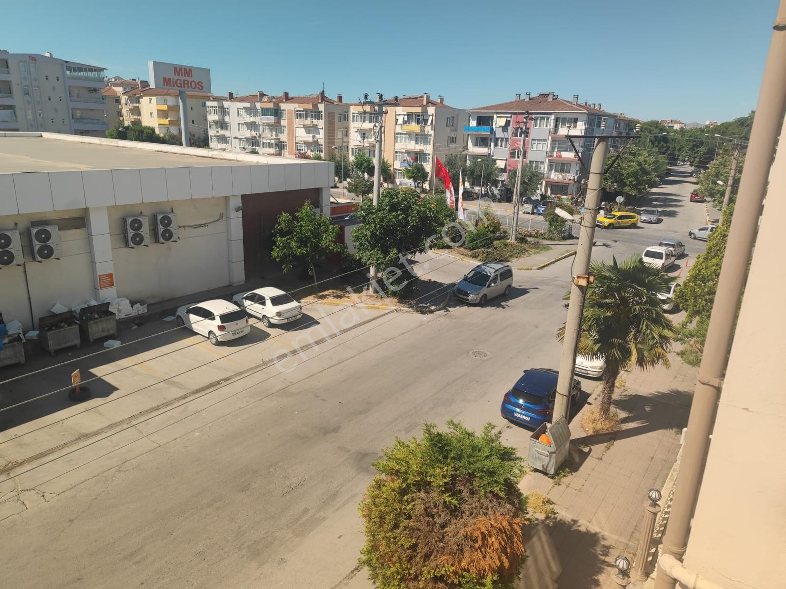 Mir'den Balıkesir Plevne Mah.'de Satılık 3+1 Geniş Daire - Görsel 8