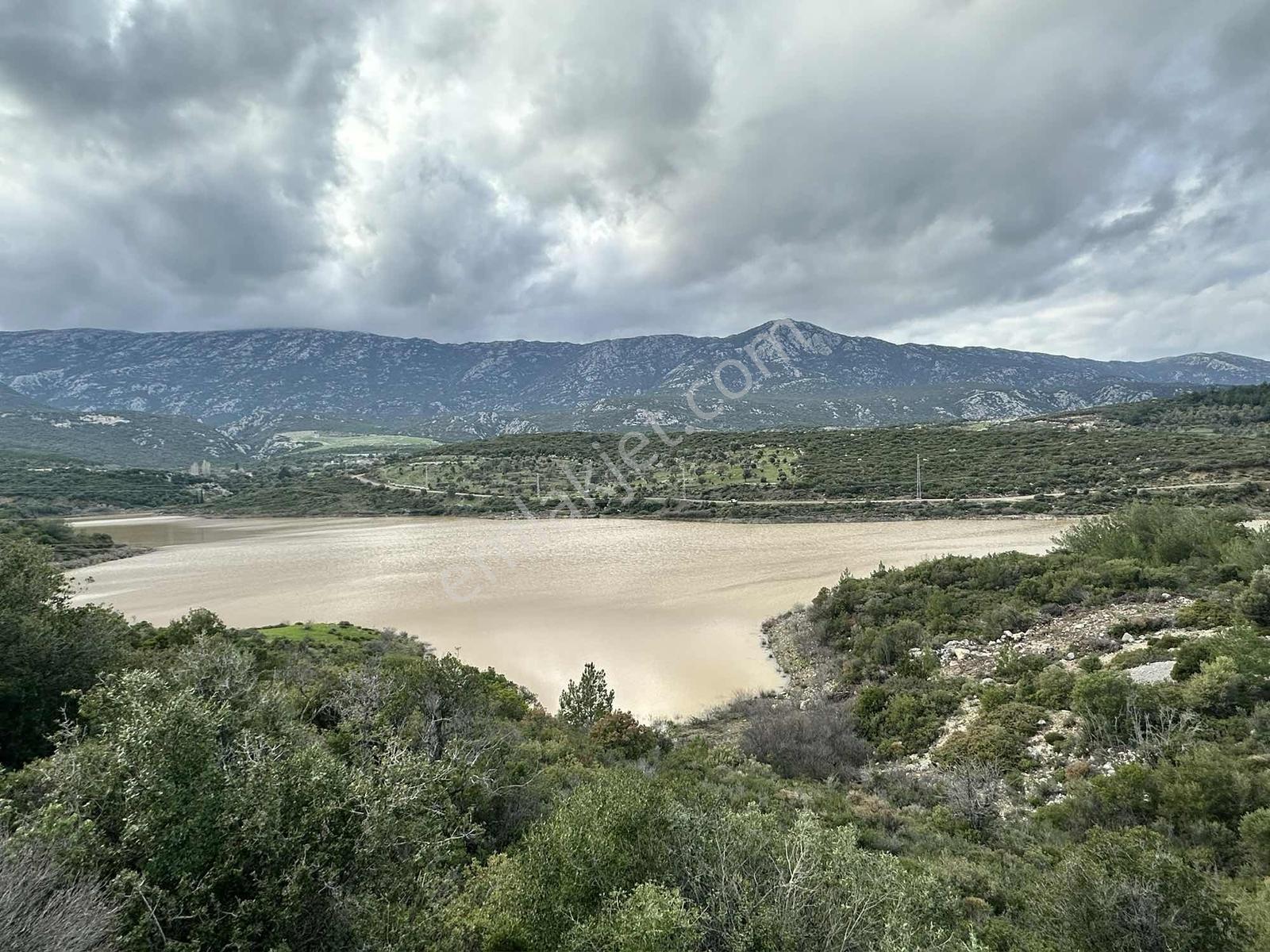 Doğa Dostu'ndan Karaburun Eğlenhoca Gölet Mevki 8102 M2 Tarla - Görsel 15