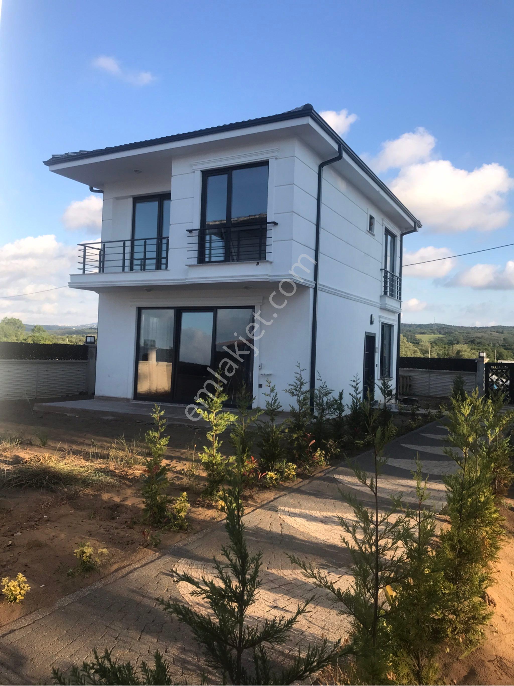 Sakarya Karasu Doğa Evlerinde Kiralık Villa