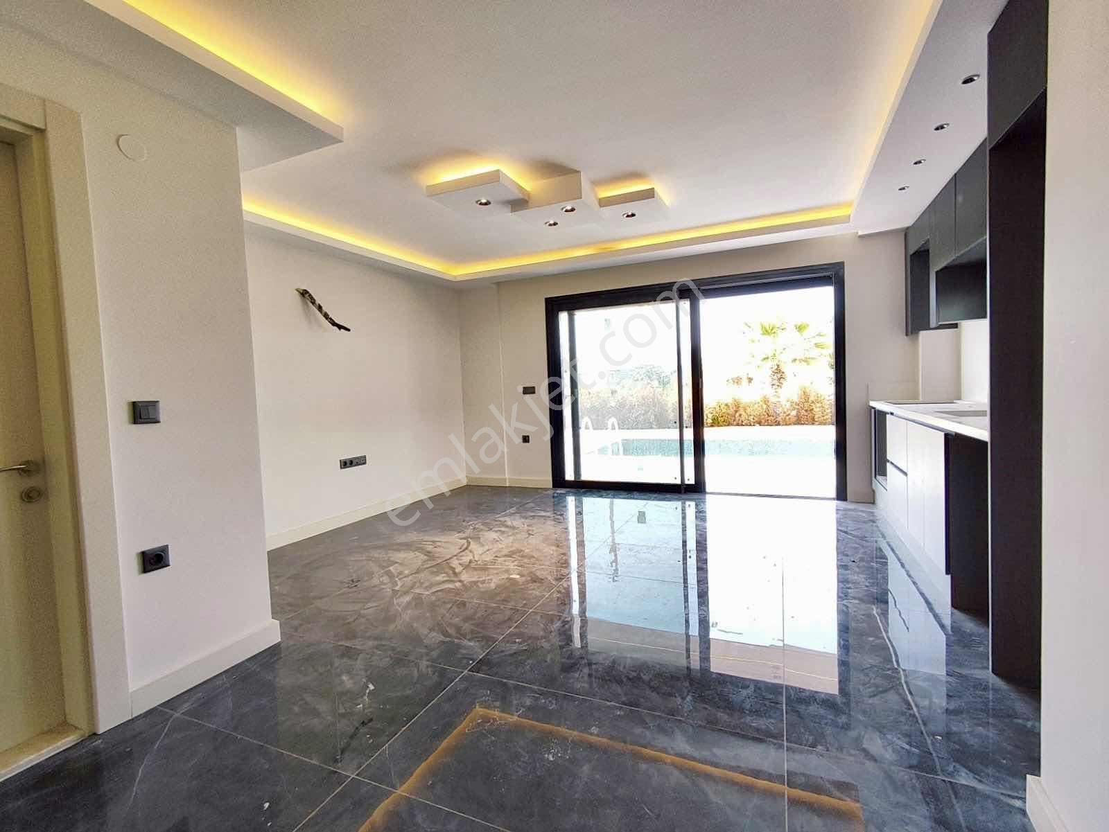 Kuşadası Davutlar'da Özel Havuzlu Müstakil 4+1 Ultra Lüks Villa - Görsel 13