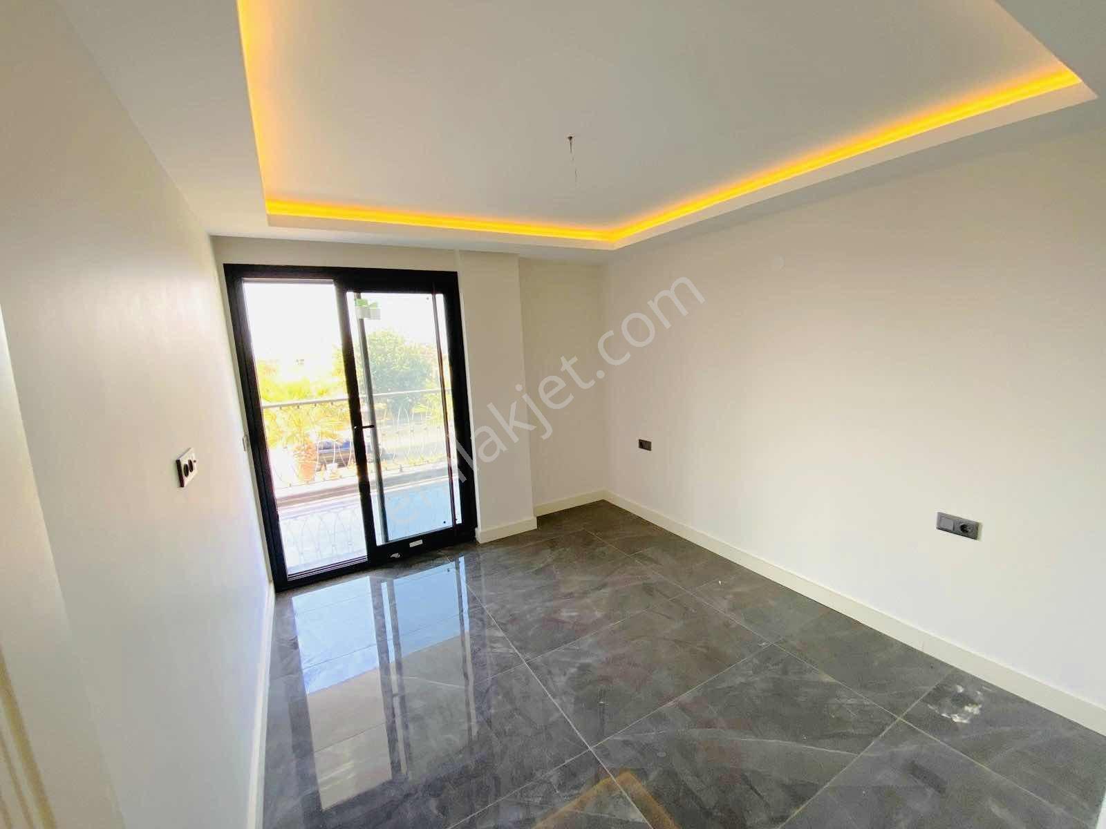 Kuşadası Davutlar'da Özel Havuzlu Müstakil 4+1 Ultra Lüks Villa - Görsel 6