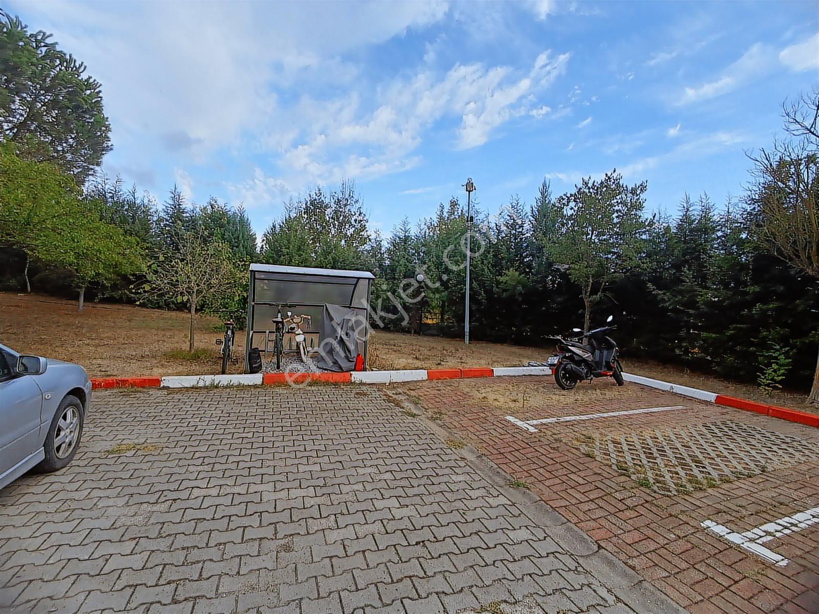 Remax Hür Ali Kutanis'ten Korucuk Baytur'da Kiralık 3+1 Daire - Görsel 16