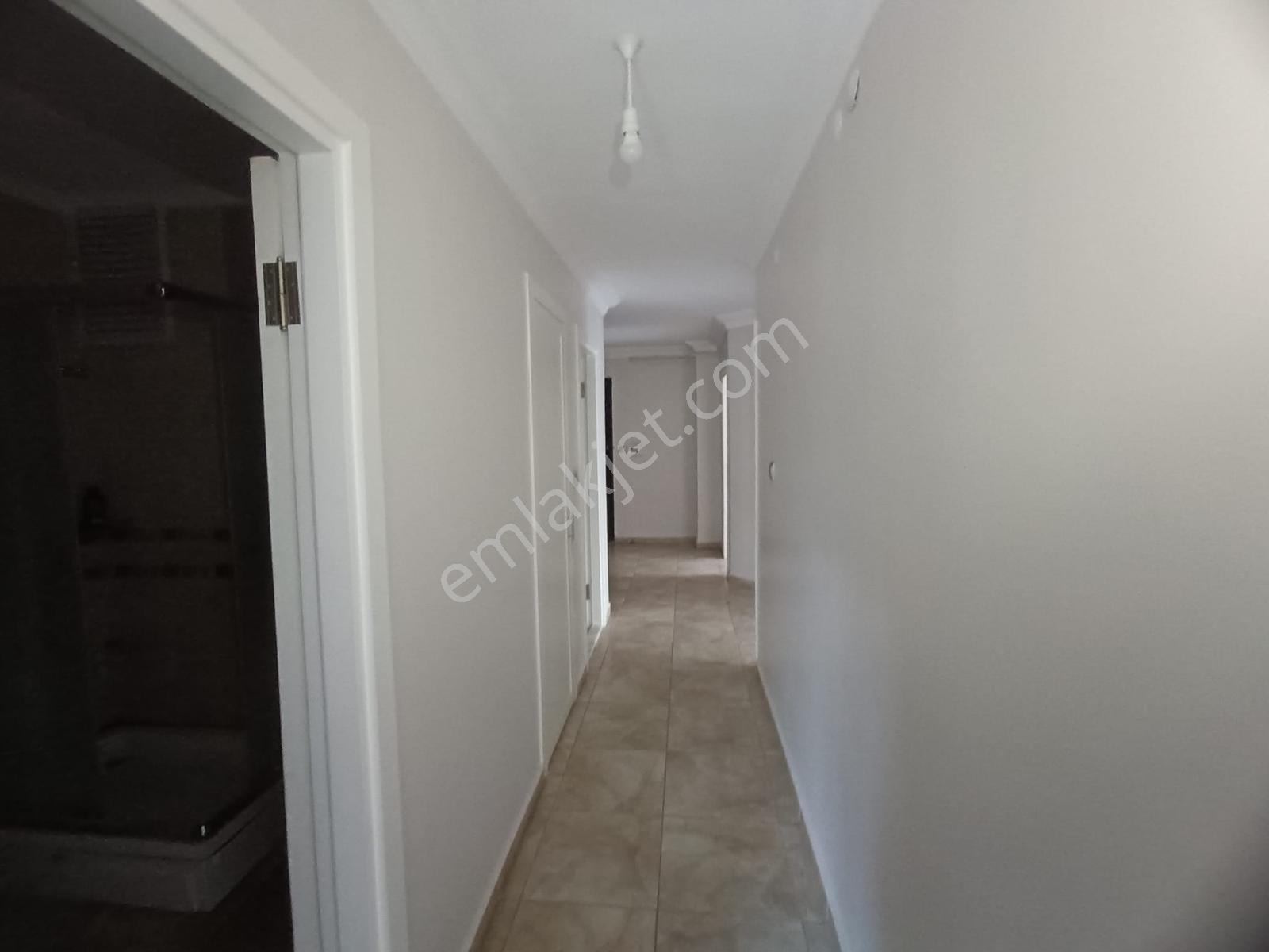 Remax Hür Ali Kutanis'ten Korucuk Baytur'da Kiralık 3+1 Daire - Görsel 5
