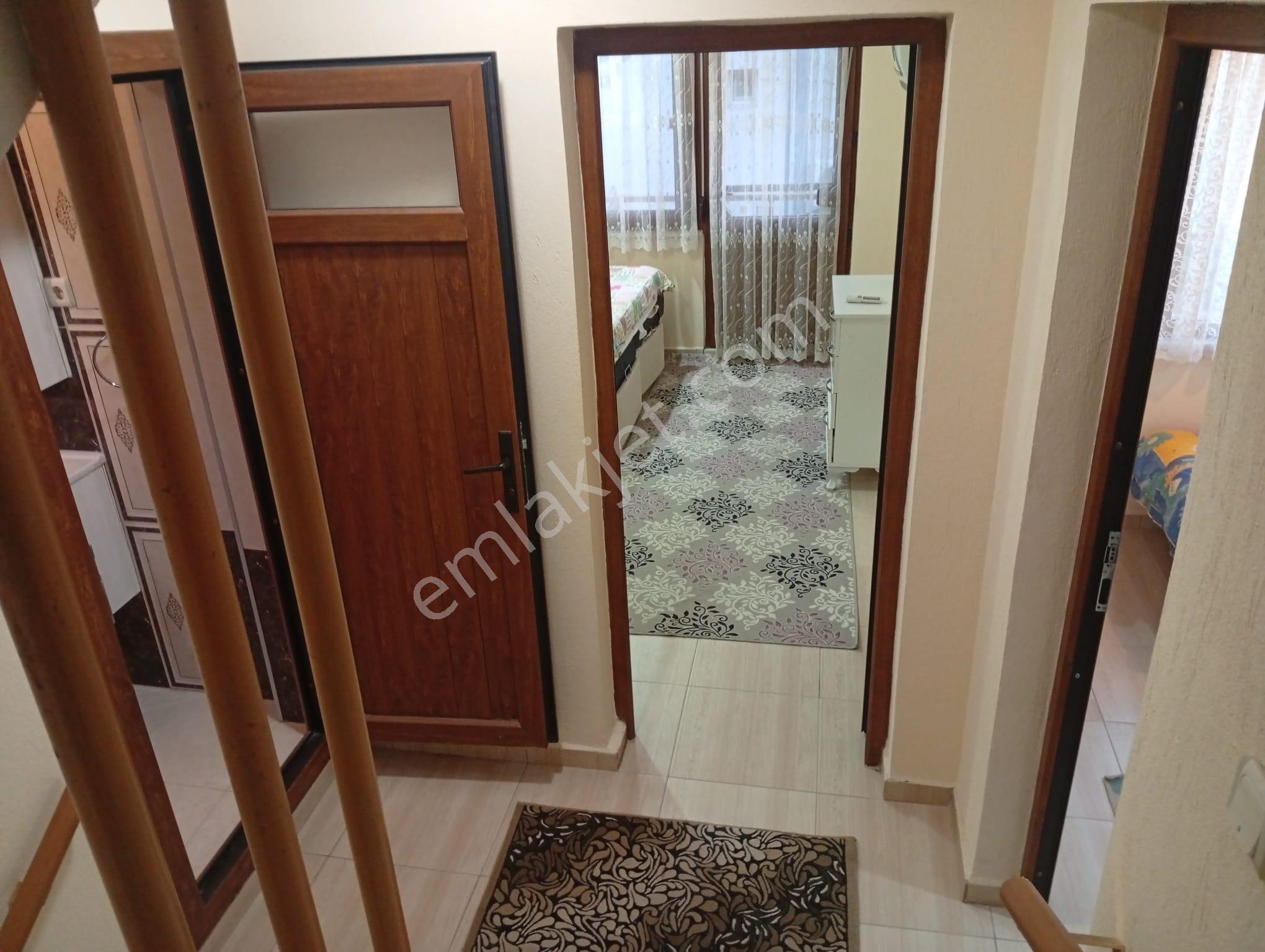 Aydın Didim Akbük'te Günlük Kiralık Merkezi Konumda Denize 600 Metre Eşyalı Bahçeli Yazlık - Görsel 12