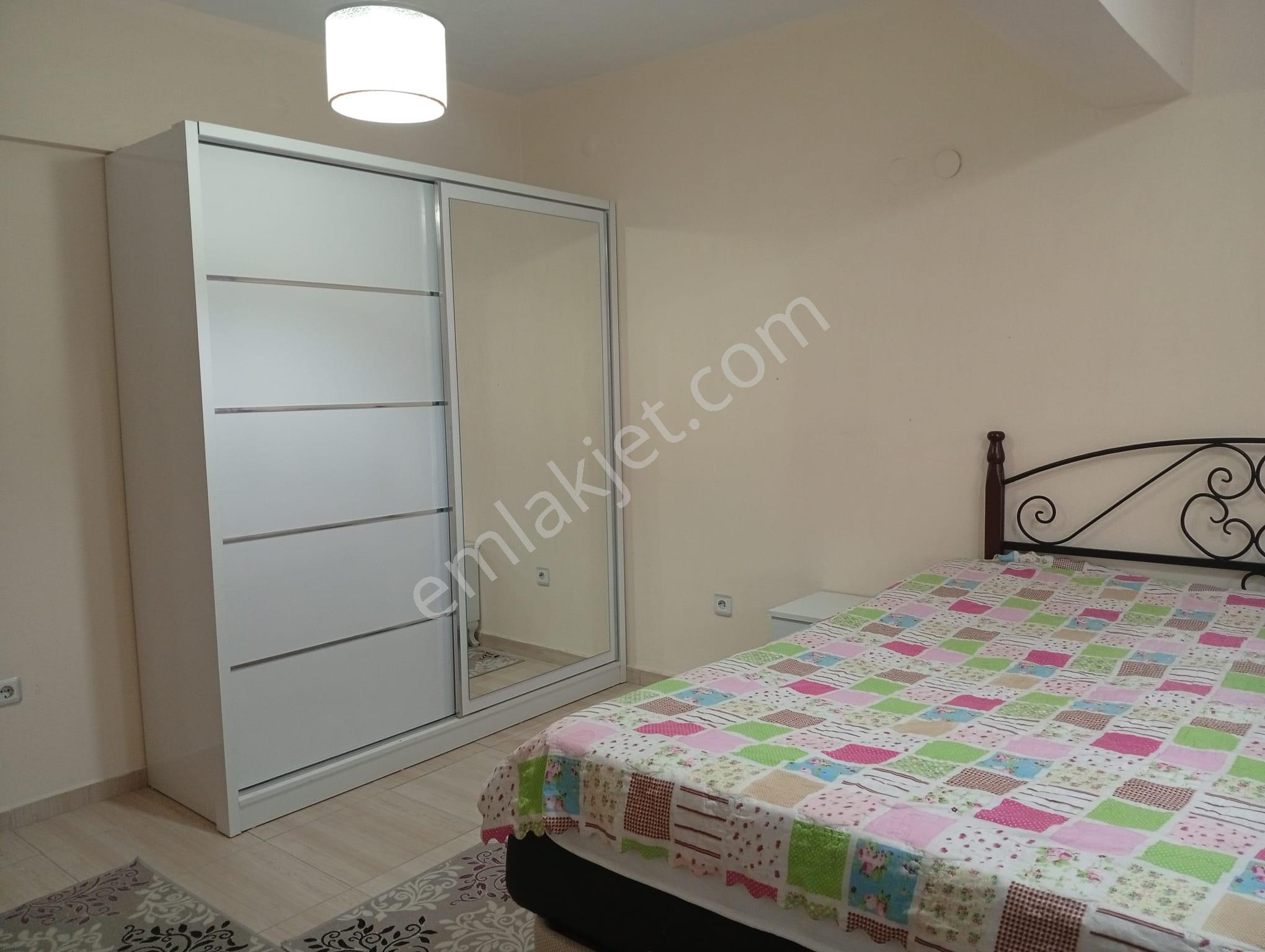 Aydın Didim Akbük'te Günlük Kiralık Merkezi Konumda Denize 600 Metre Eşyalı Bahçeli Yazlık - Görsel 11