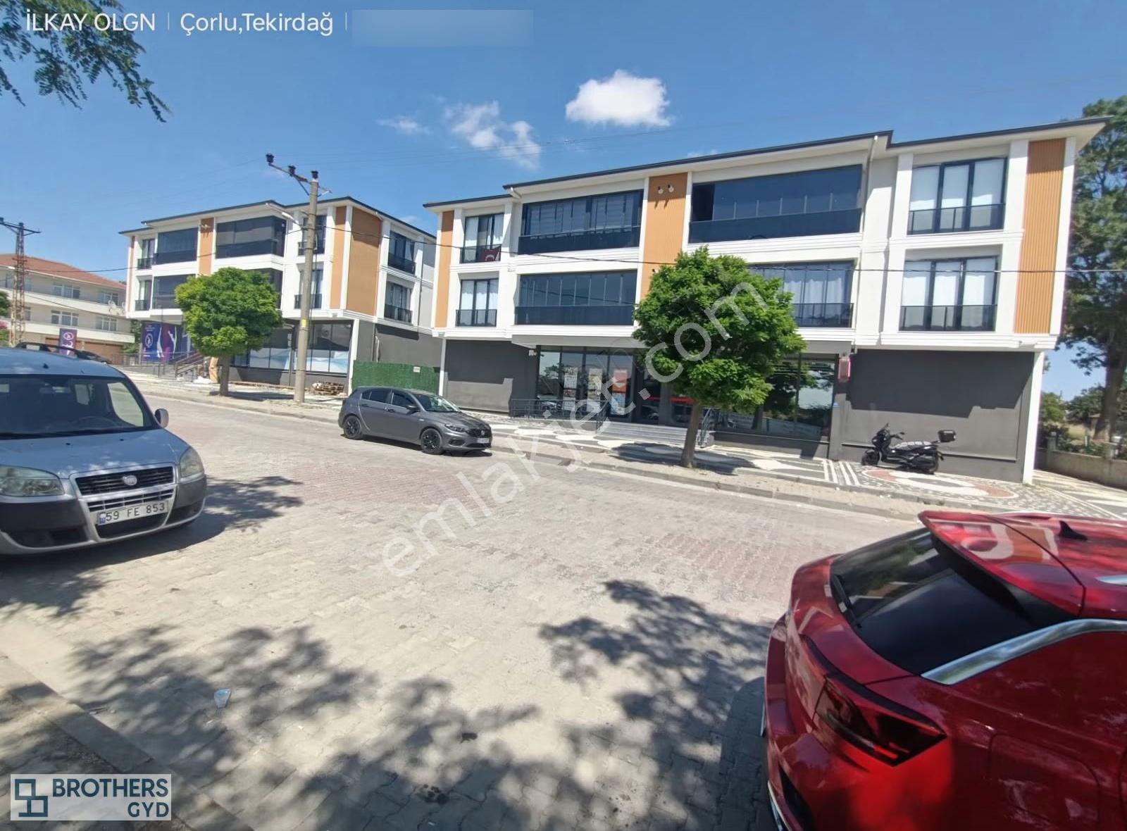 Brothersdan Önerlerde 160m2 3+1 Kiralık Daire