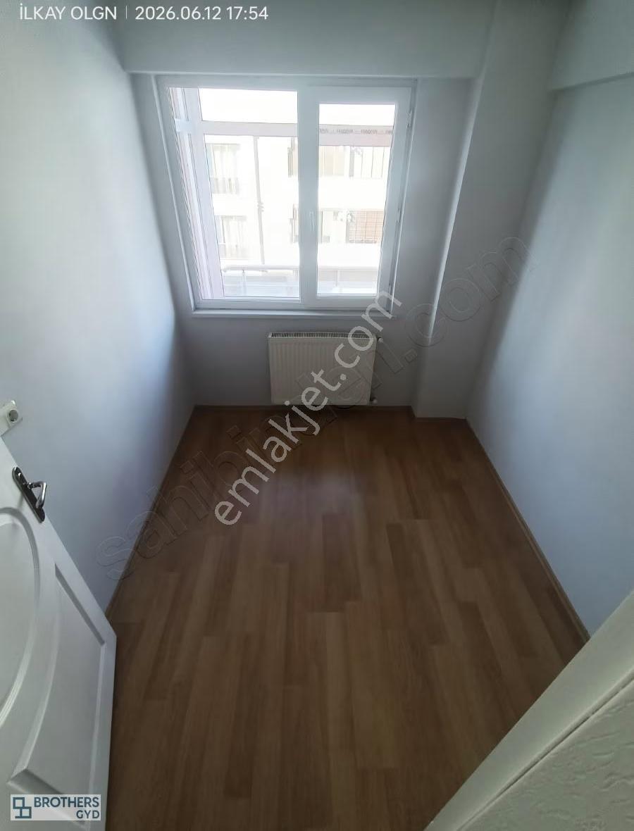Brothersdan Kazımiye Mah Arakat 105m2 İskanlı Kiralık Daire - Görsel 4