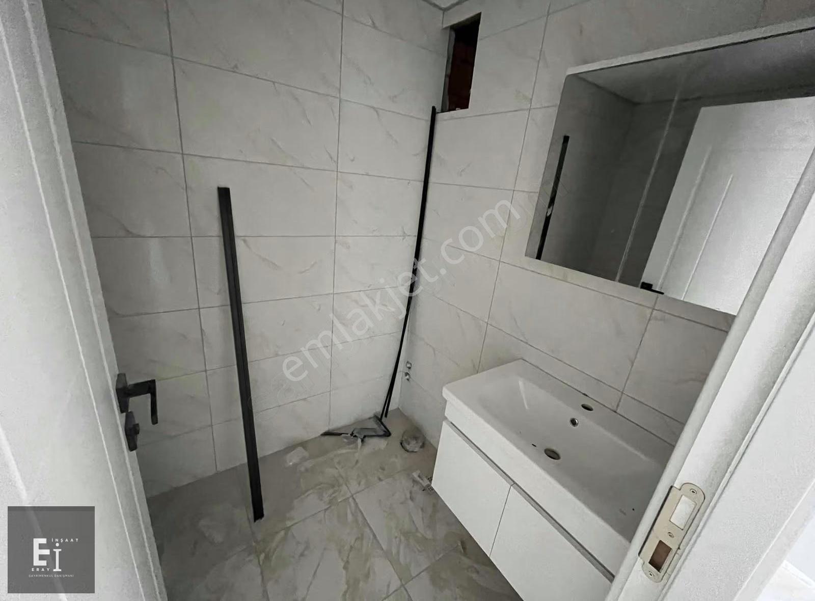 Eray Emlak'tan Kiralık Arakat 2+1 85m2 Kullanışlı Daire - Görsel 15
