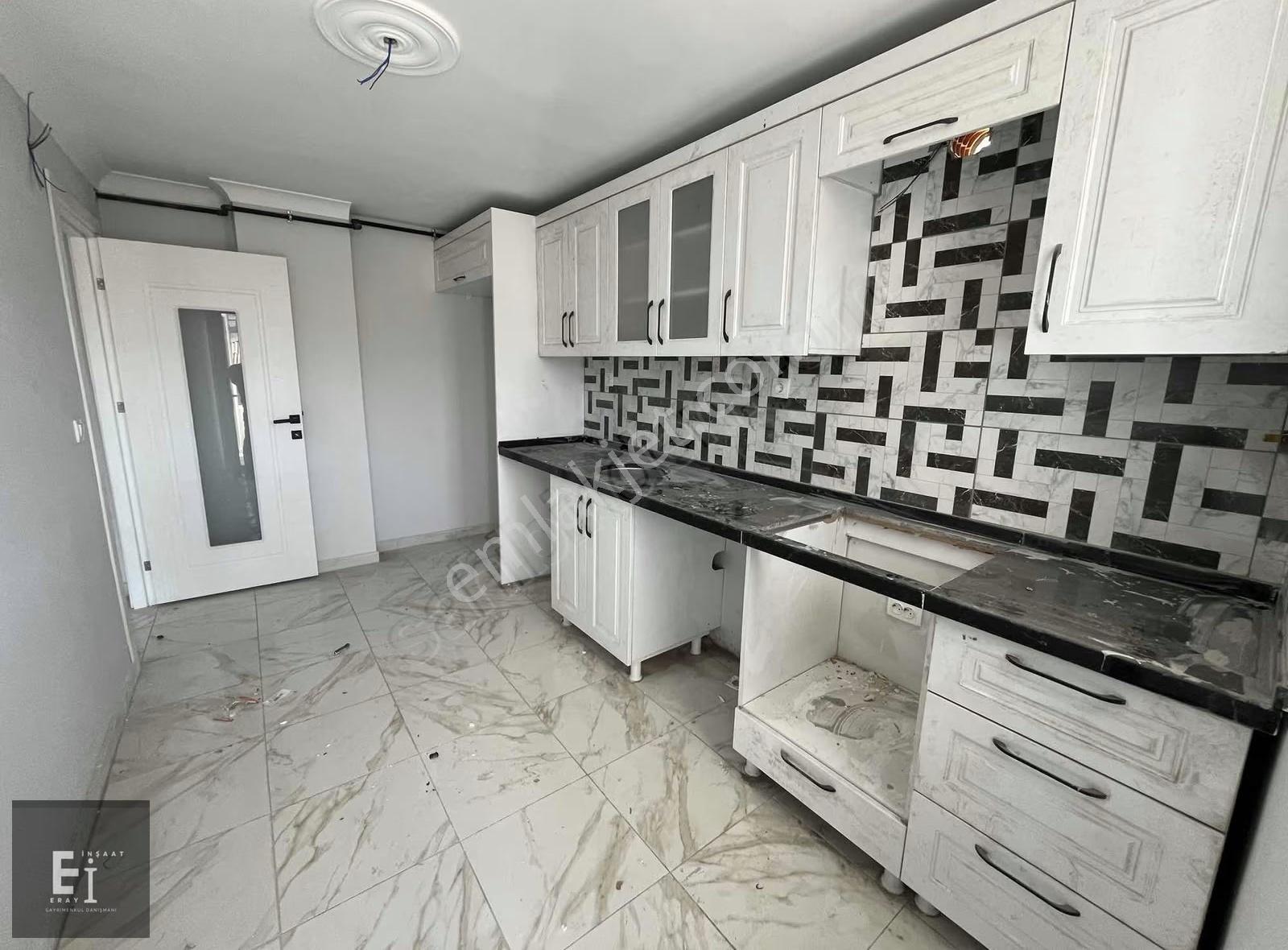 Eray Emlak'tan Kiralık Arakat 2+1 85m2 Kullanışlı Daire - Görsel 7
