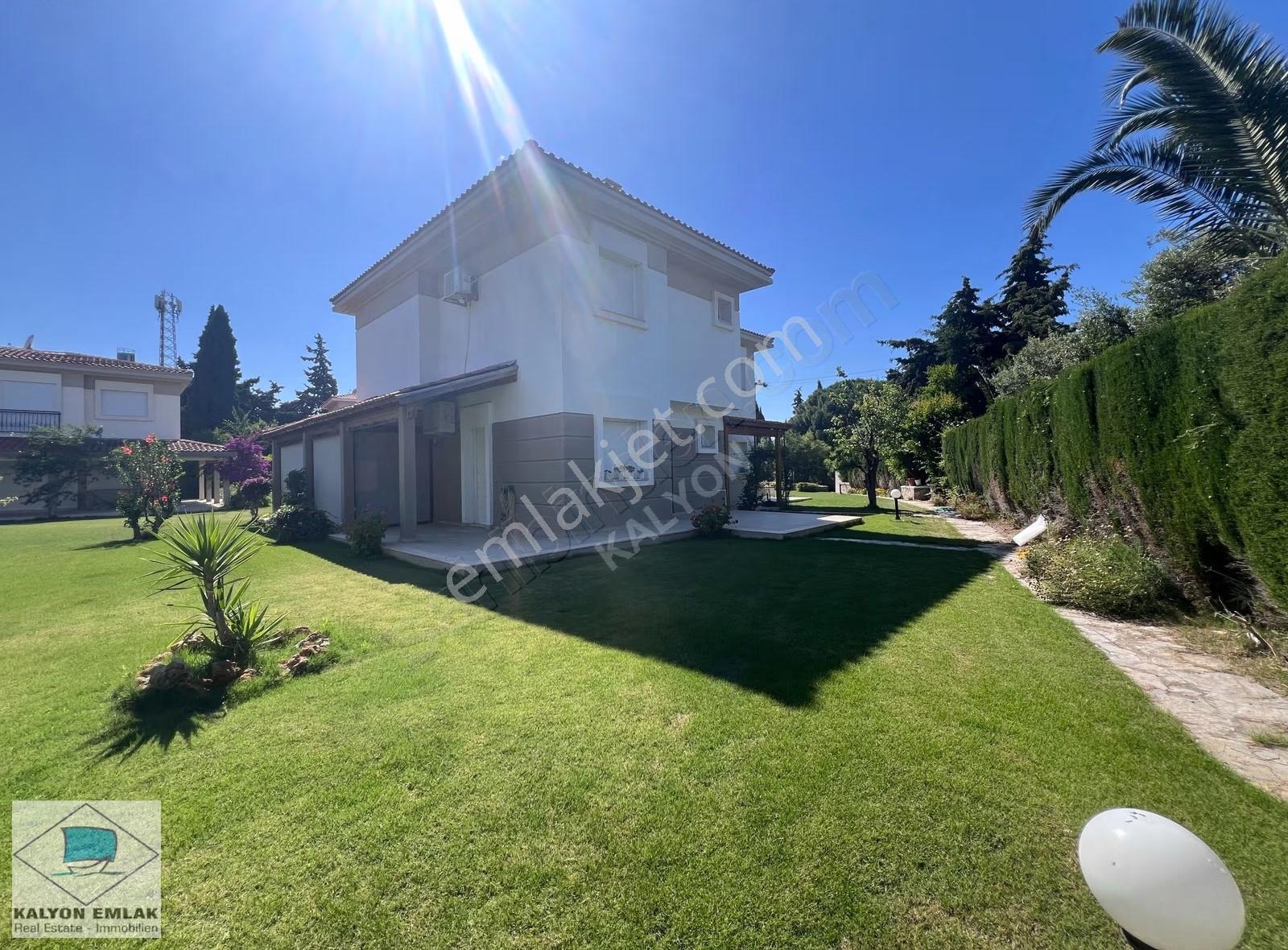 Kalyondan İzmir Çeşme Ilıcada Havuzlu Sitede Satılık Villa - Görsel 12