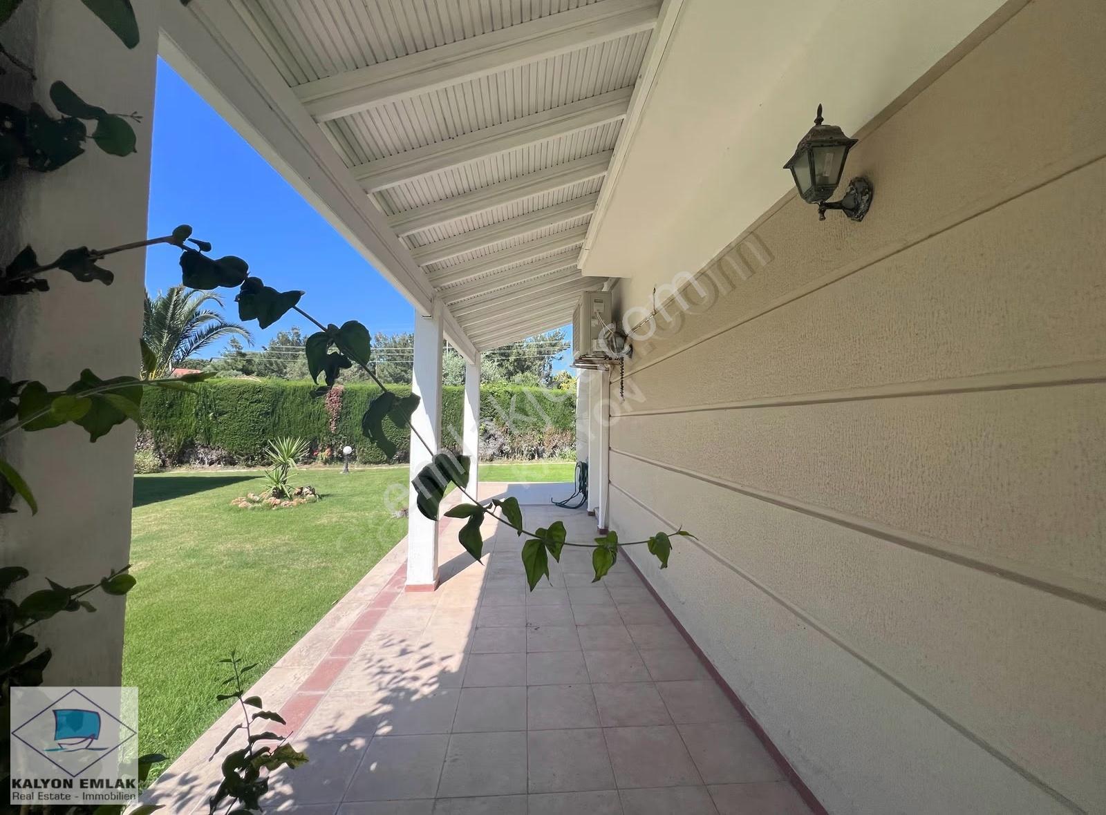 Kalyondan İzmir Çeşme Ilıcada Havuzlu Sitede Satılık Villa - Görsel 34