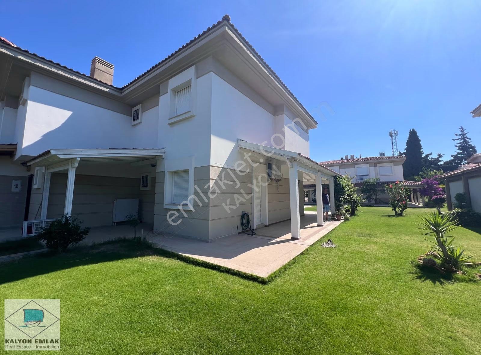 Kalyondan İzmir Çeşme Ilıcada Havuzlu Sitede Satılık Villa - Görsel 29