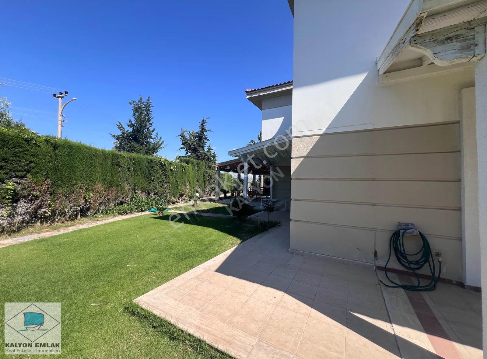 Kalyondan İzmir Çeşme Ilıcada Havuzlu Sitede Satılık Villa - Görsel 5