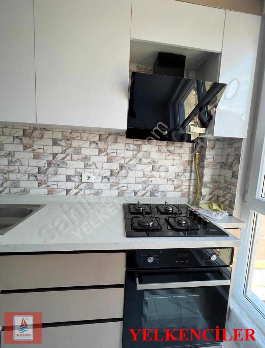 Küçükçekmece'de Göl Manzaralı, 7. Kat Kiralık 3+1 Daire - Görsel 13