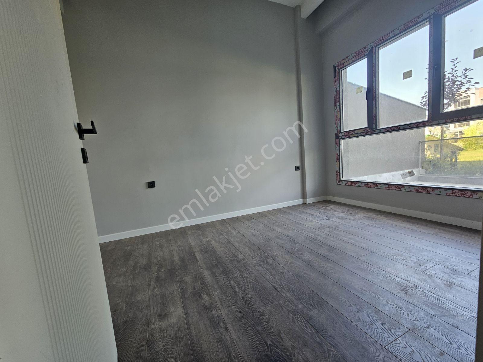 Manisa Karaali Villalar Bölgesinde Kiralık Yarı Eşyalı Daire 2+1 - Görsel 4