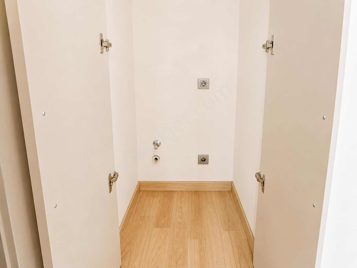 Güneşbahçe Evleri Kiralık 1+1 75 M2 Balkonlu Cadde Cephe Daire - Görsel 11