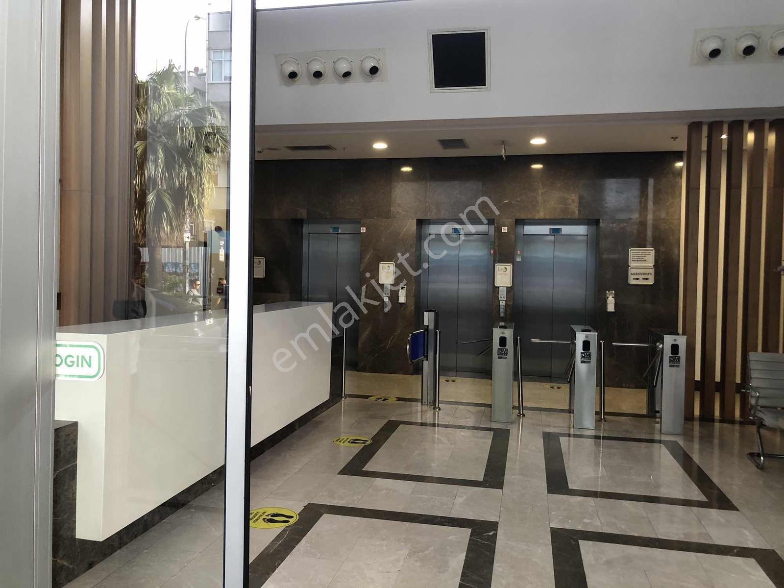 Ümraniye Fera Business Plazada Kiralık Ofis - Görsel 5