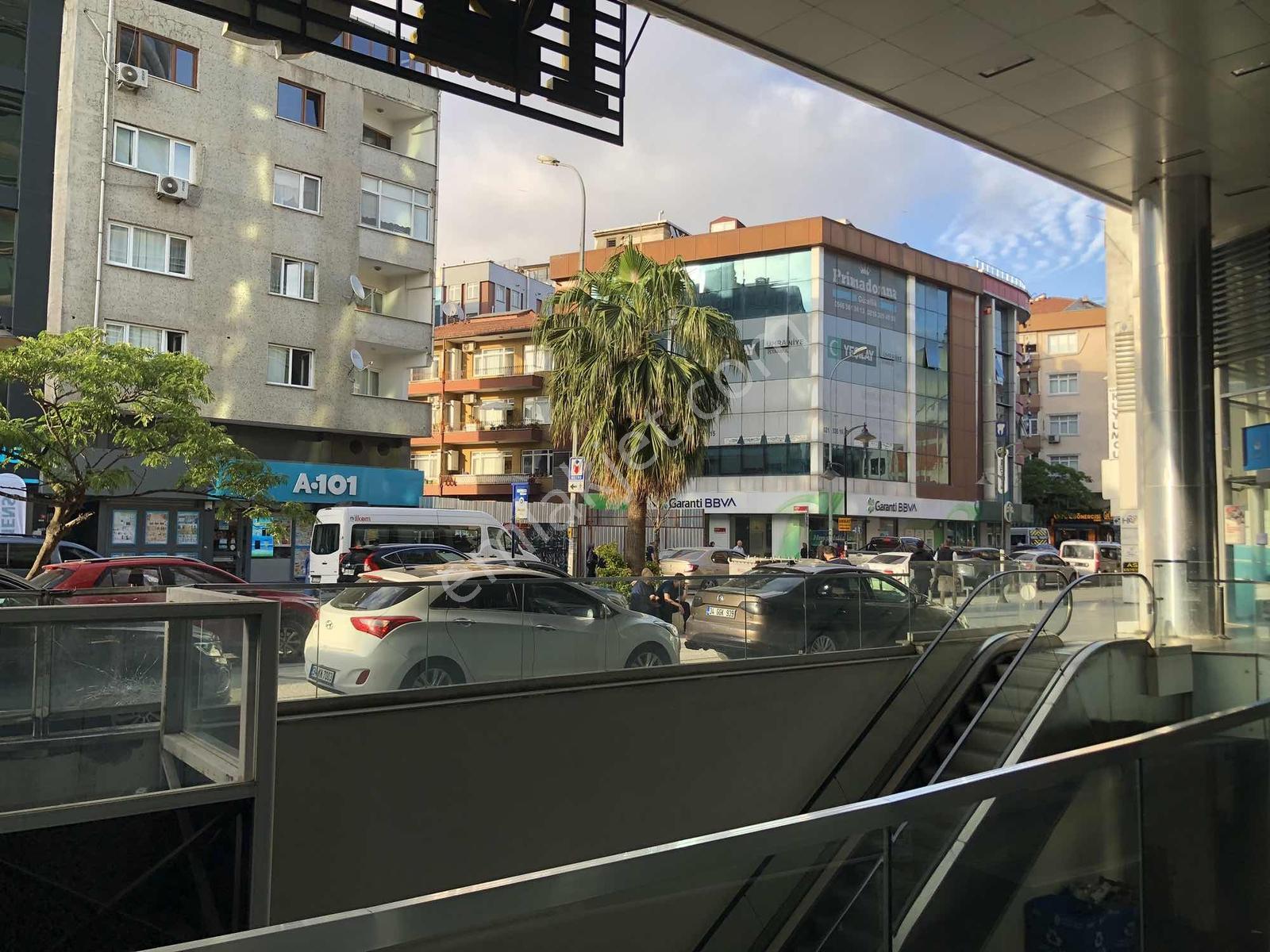 Ümraniye Fera Business Plazada Kiralık Ofis - Görsel 17